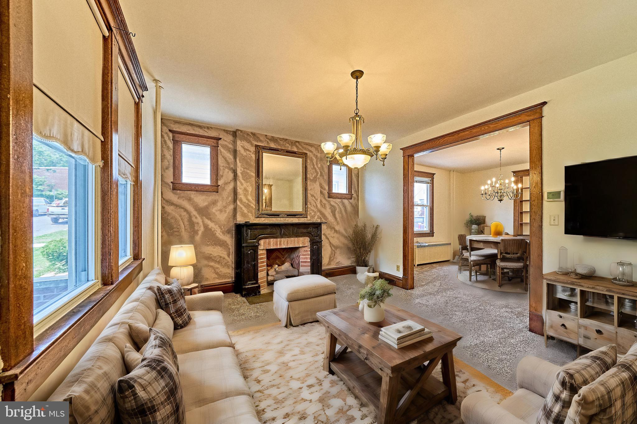 NORTH END - Residential