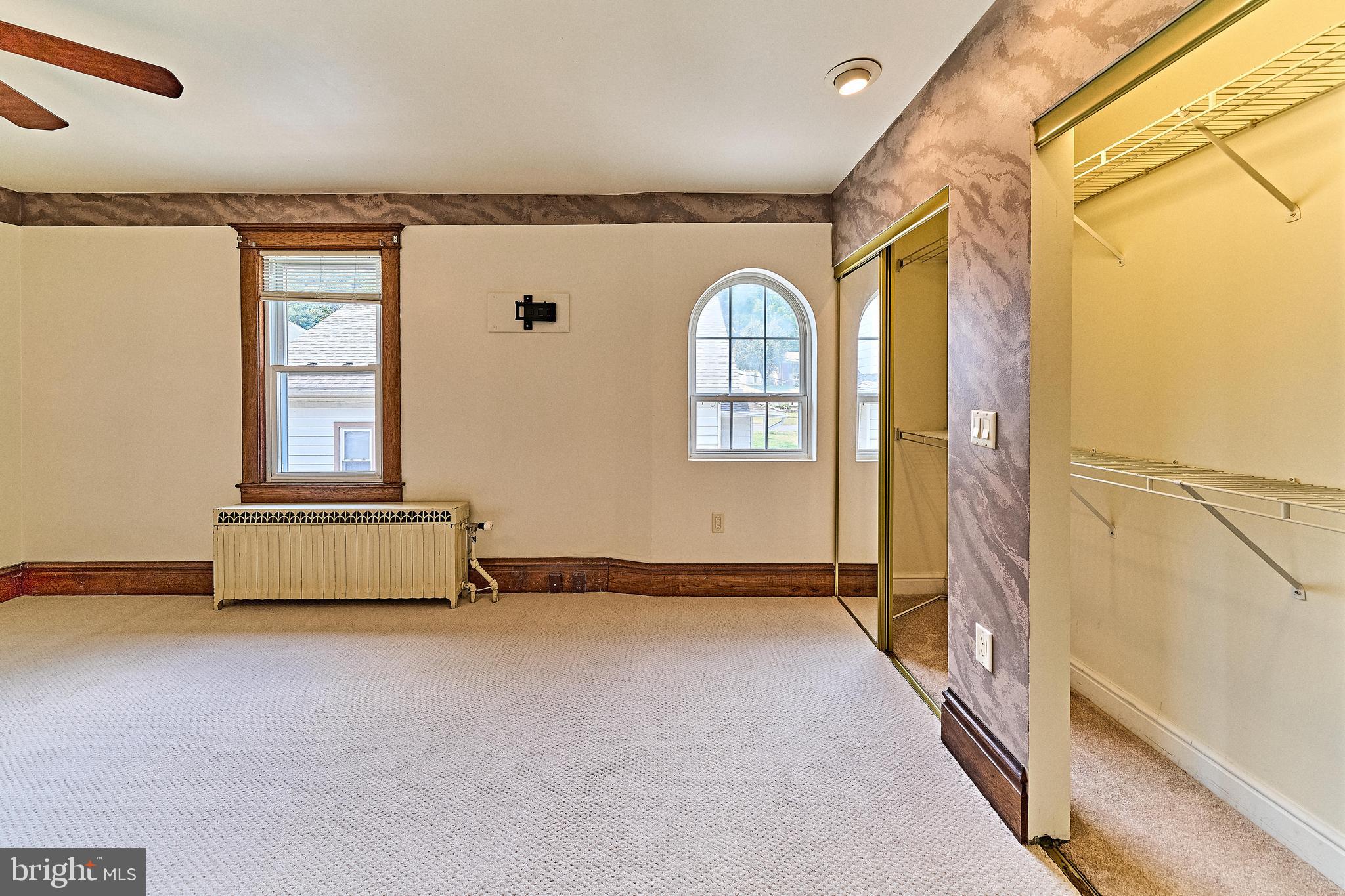 NORTH END - Residential