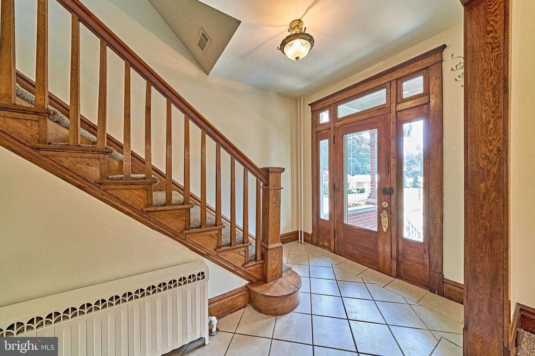 NORTH END - Residential