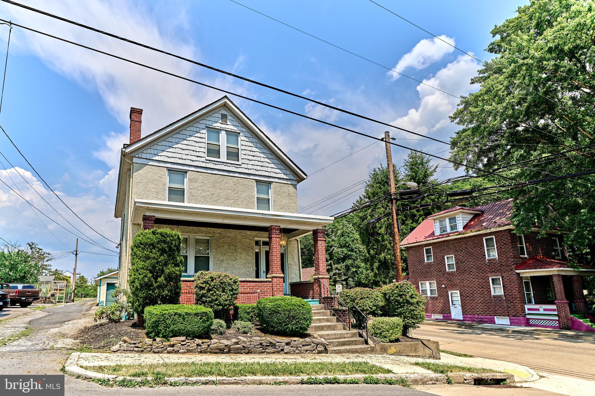 501 WARREN STREET