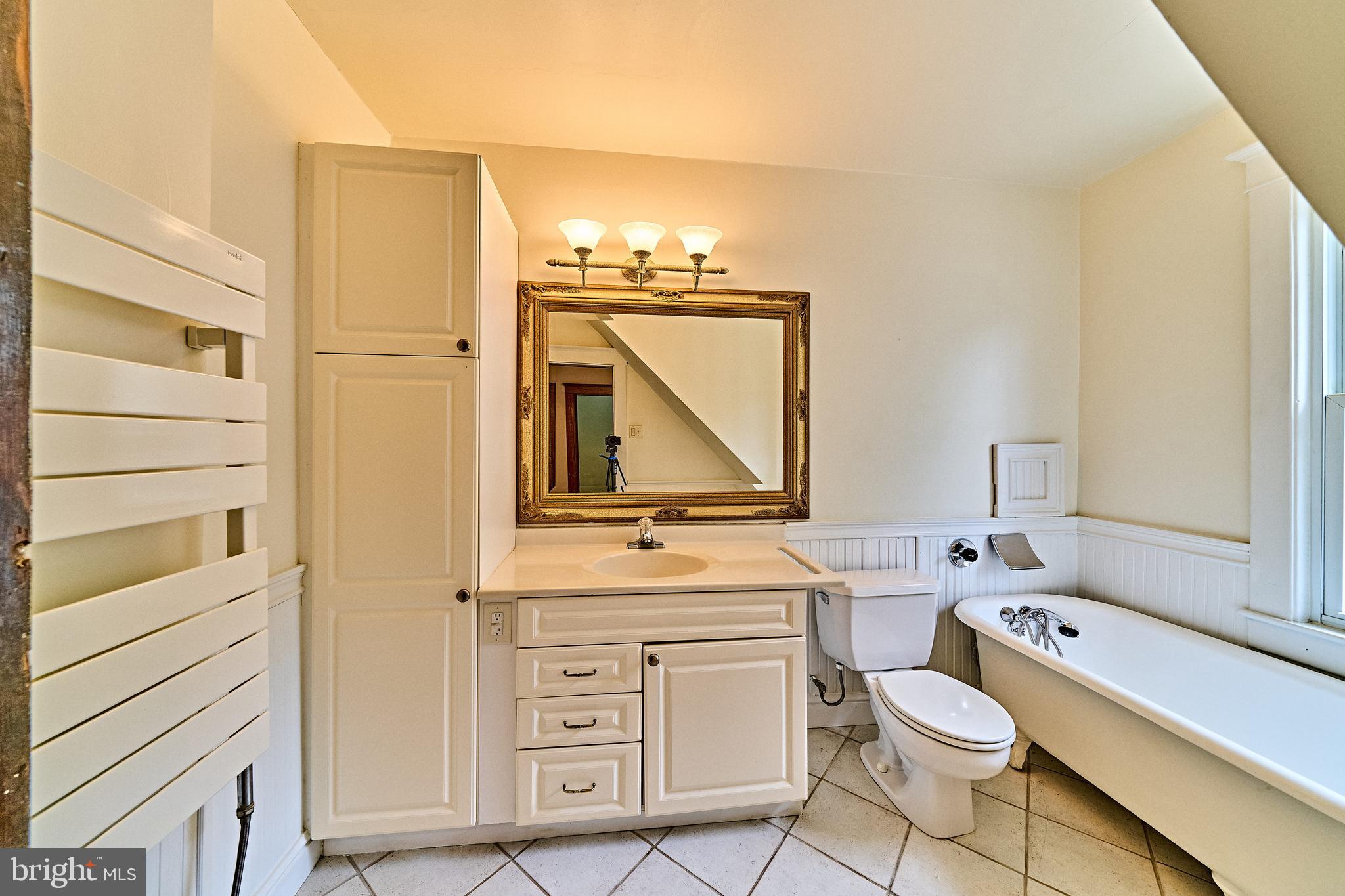 NORTH END - Residential