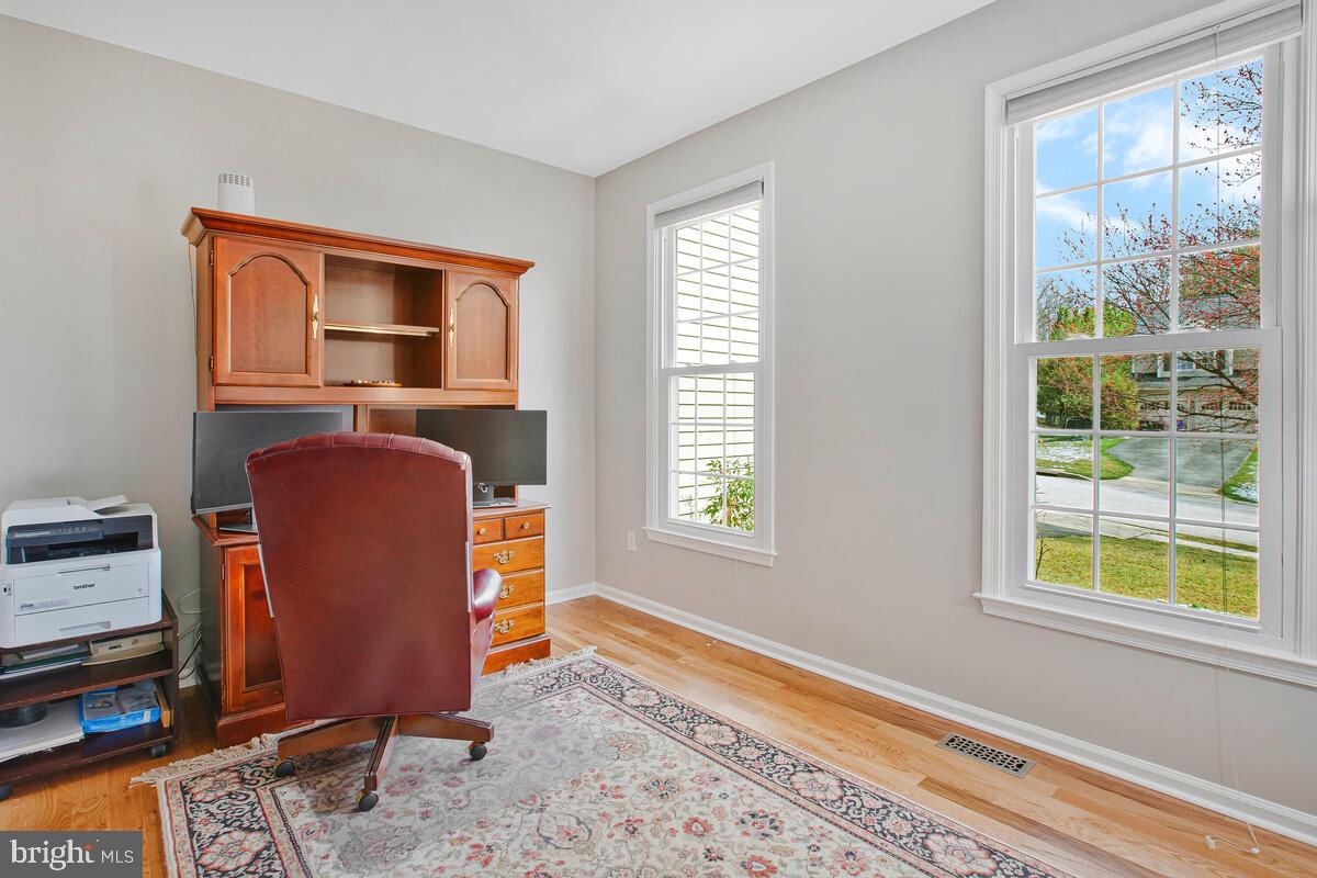 MONTGOMERY MEADOWS - Residential