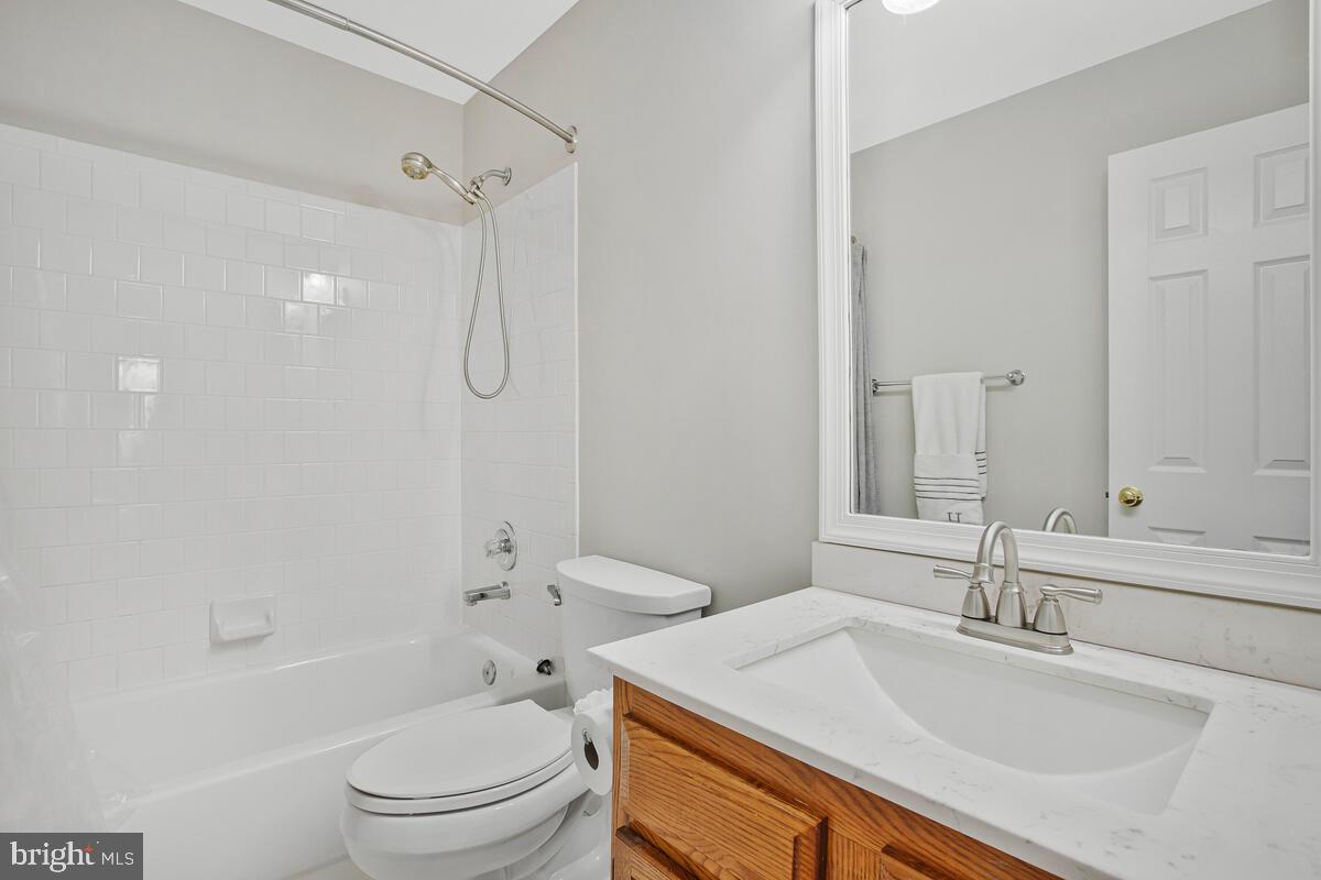 MONTGOMERY MEADOWS - Residential