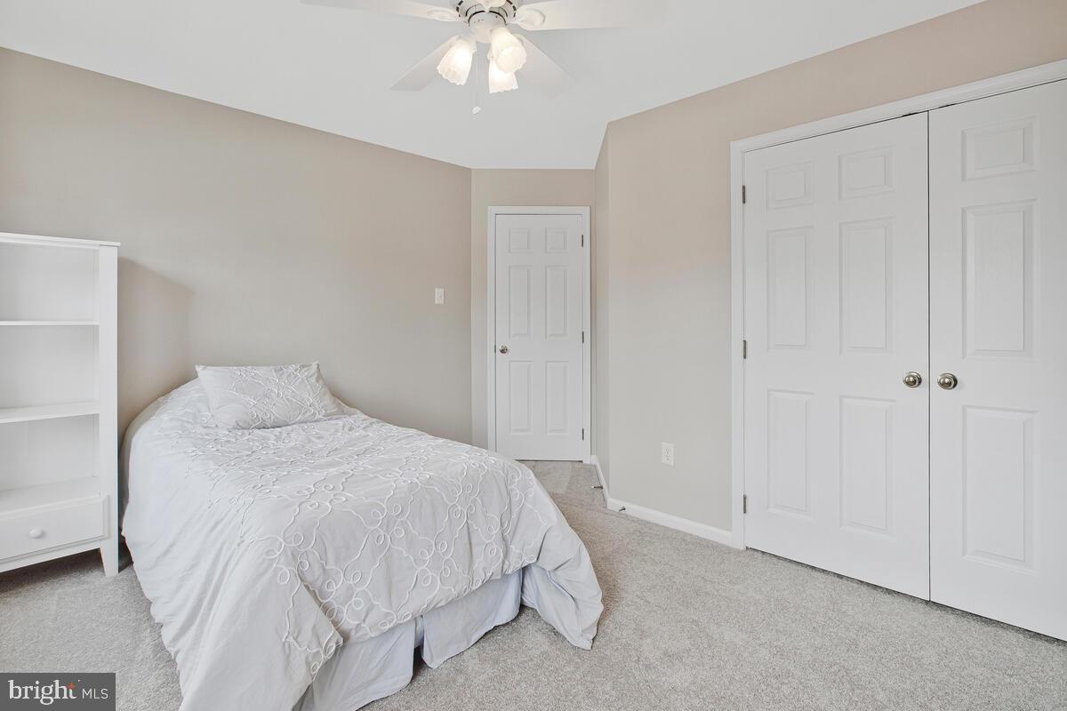 MONTGOMERY MEADOWS - Residential