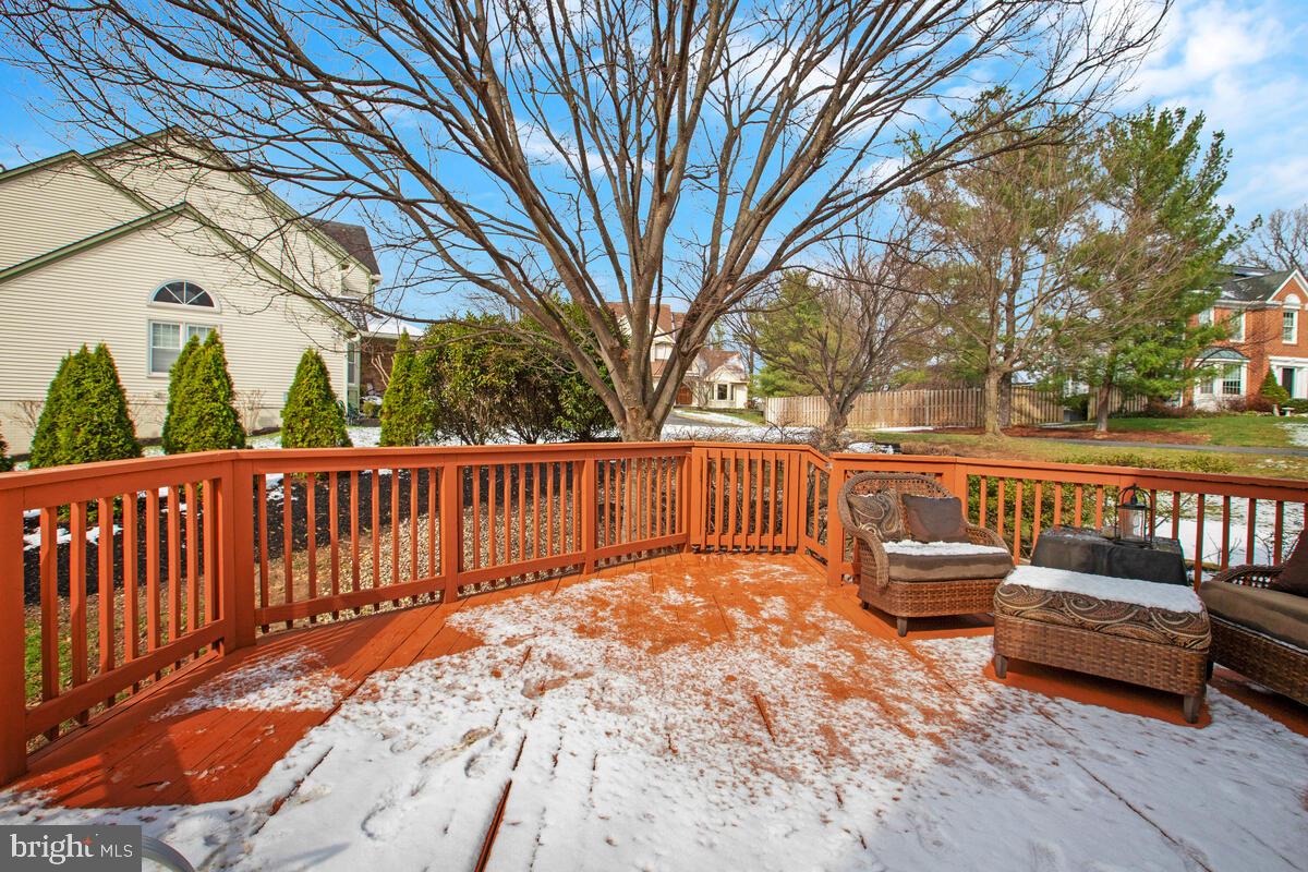 MONTGOMERY MEADOWS - Residential