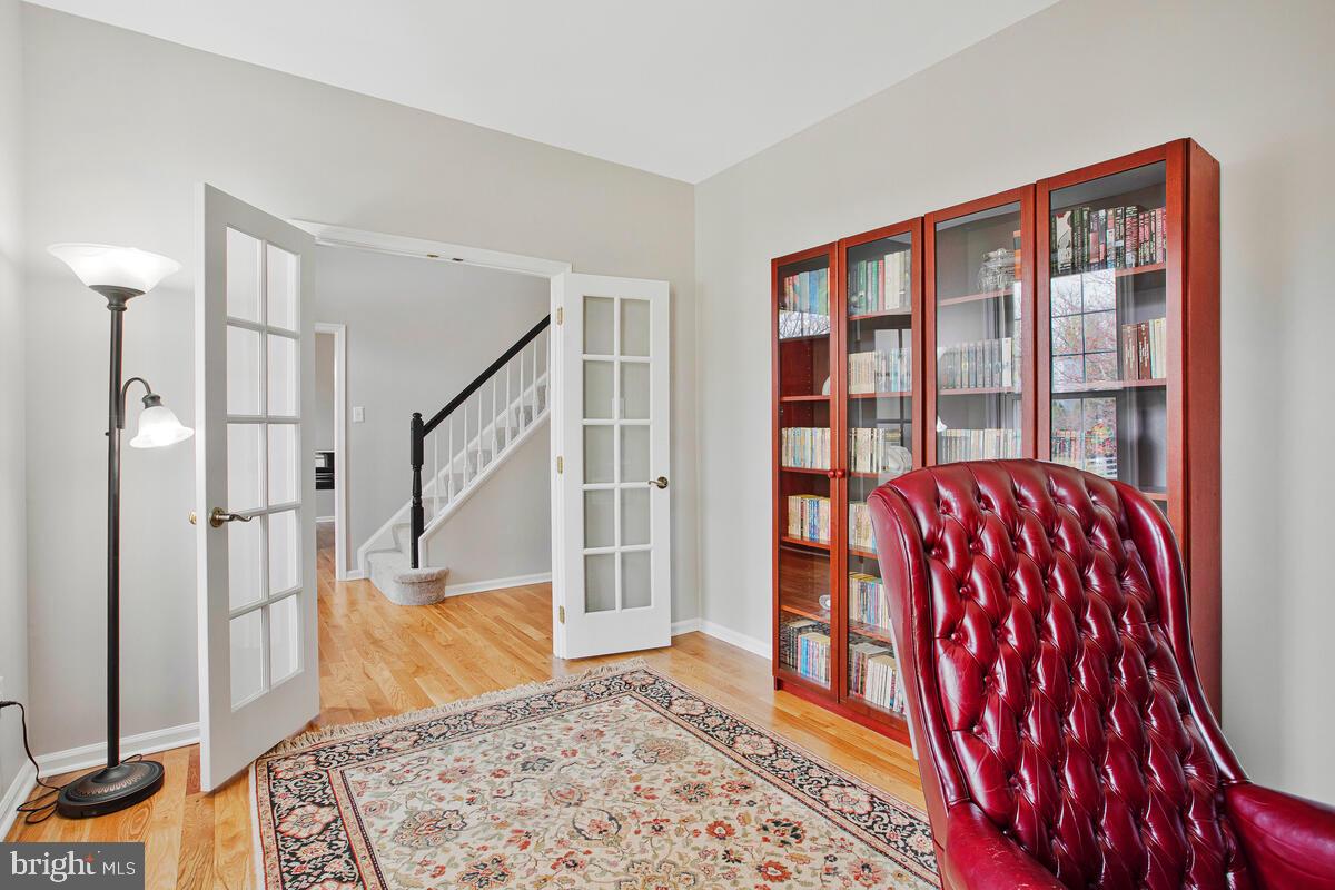 MONTGOMERY MEADOWS - Residential