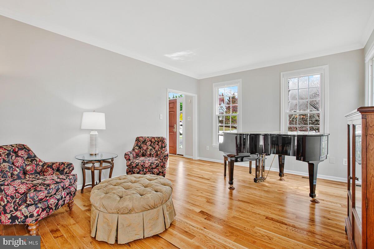 MONTGOMERY MEADOWS - Residential