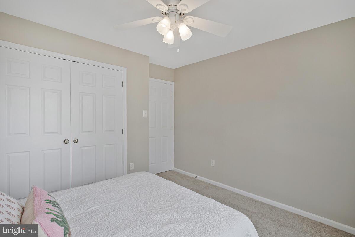 MONTGOMERY MEADOWS - Residential