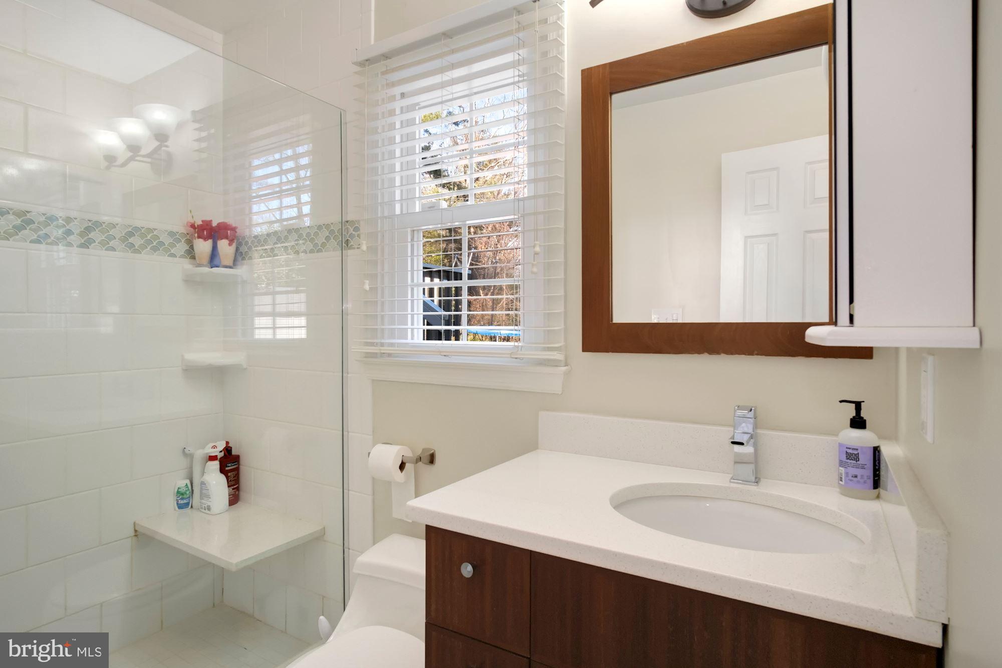 ROUND BAY - Residential