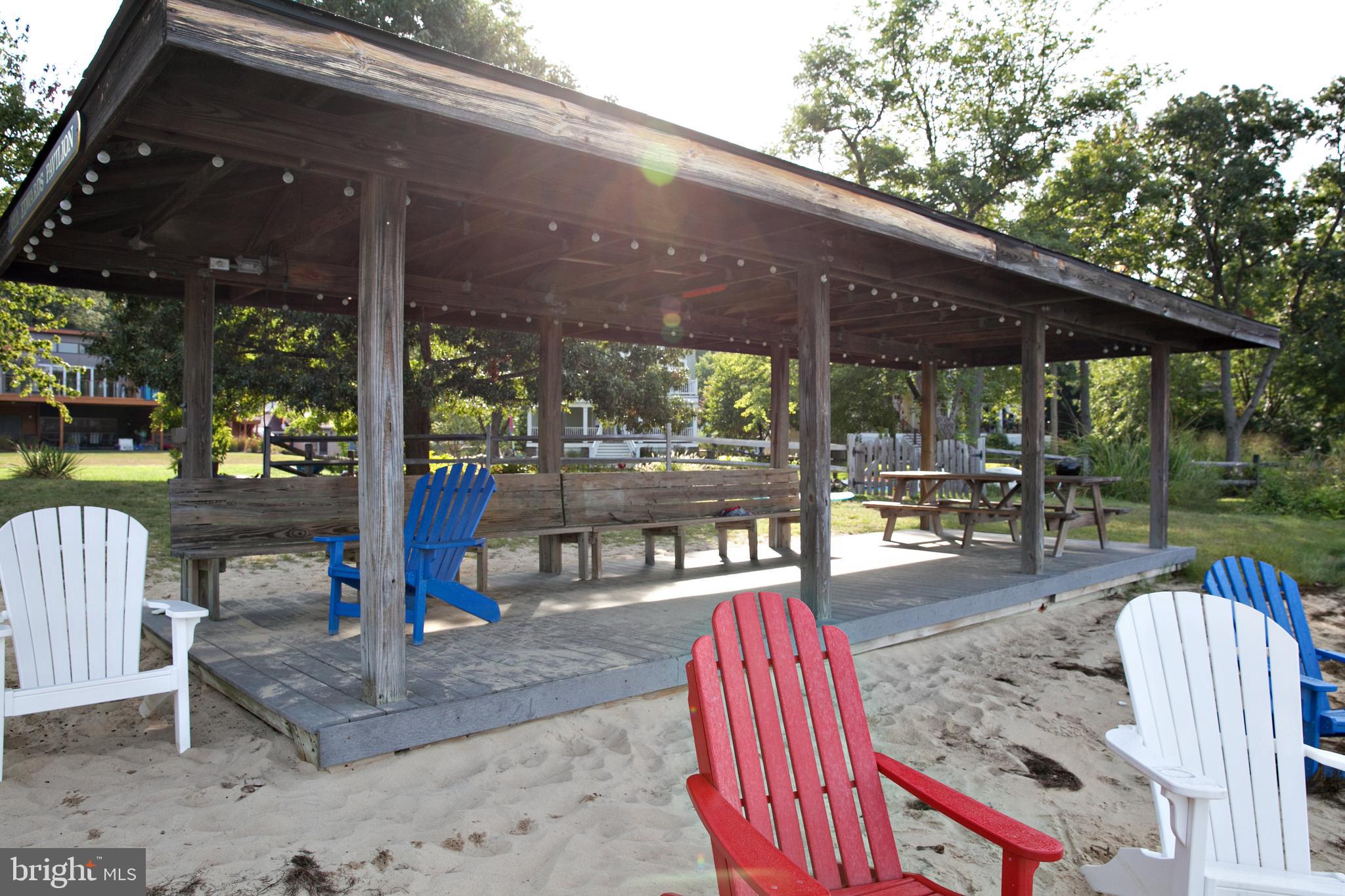 ROUND BAY - Residential