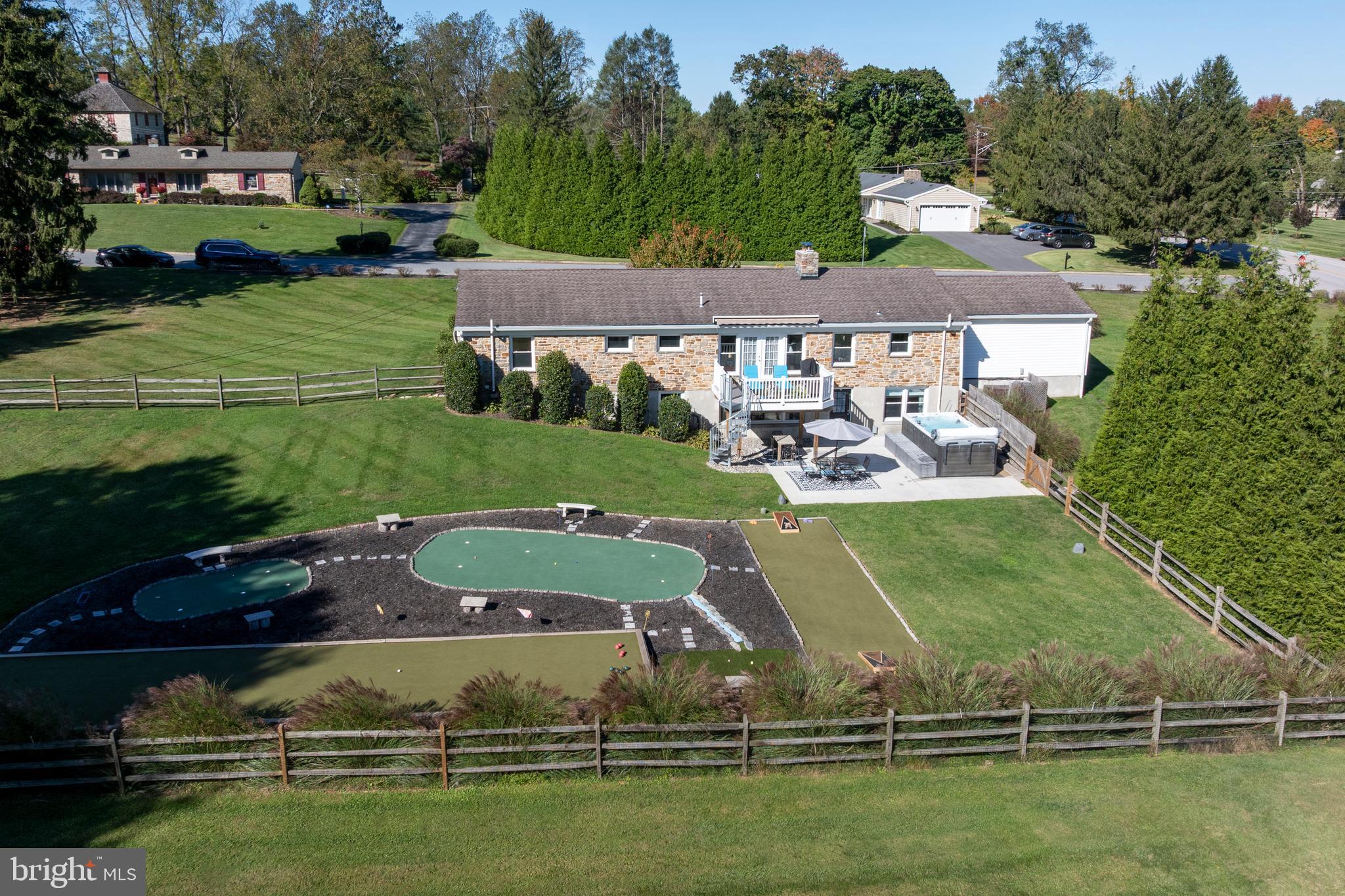 HAMPTON - Residential