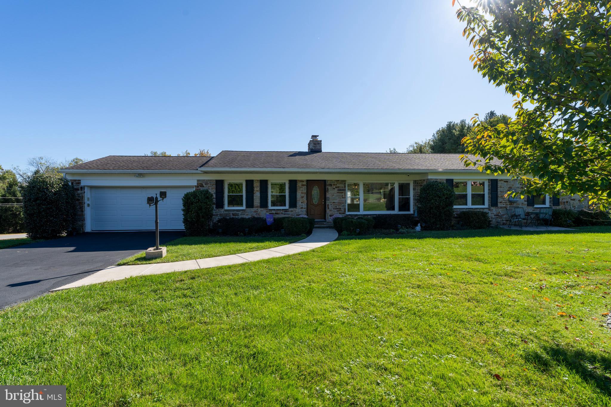 HAMPTON - Residential