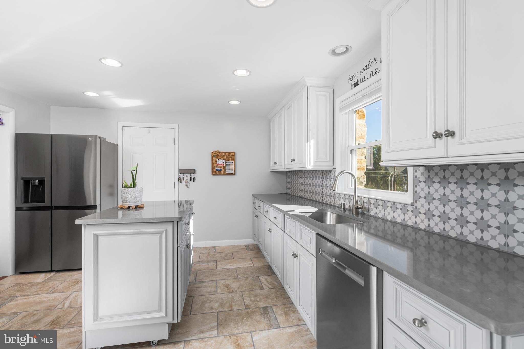 HAMPTON - Residential
