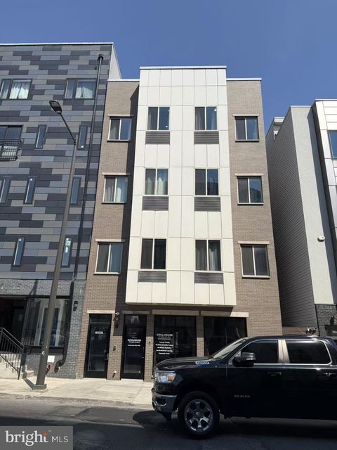 Photo of 1607 Ridge Avenue, PHILADELPHIA, PA 19130 (MLS # PAPH2610382)