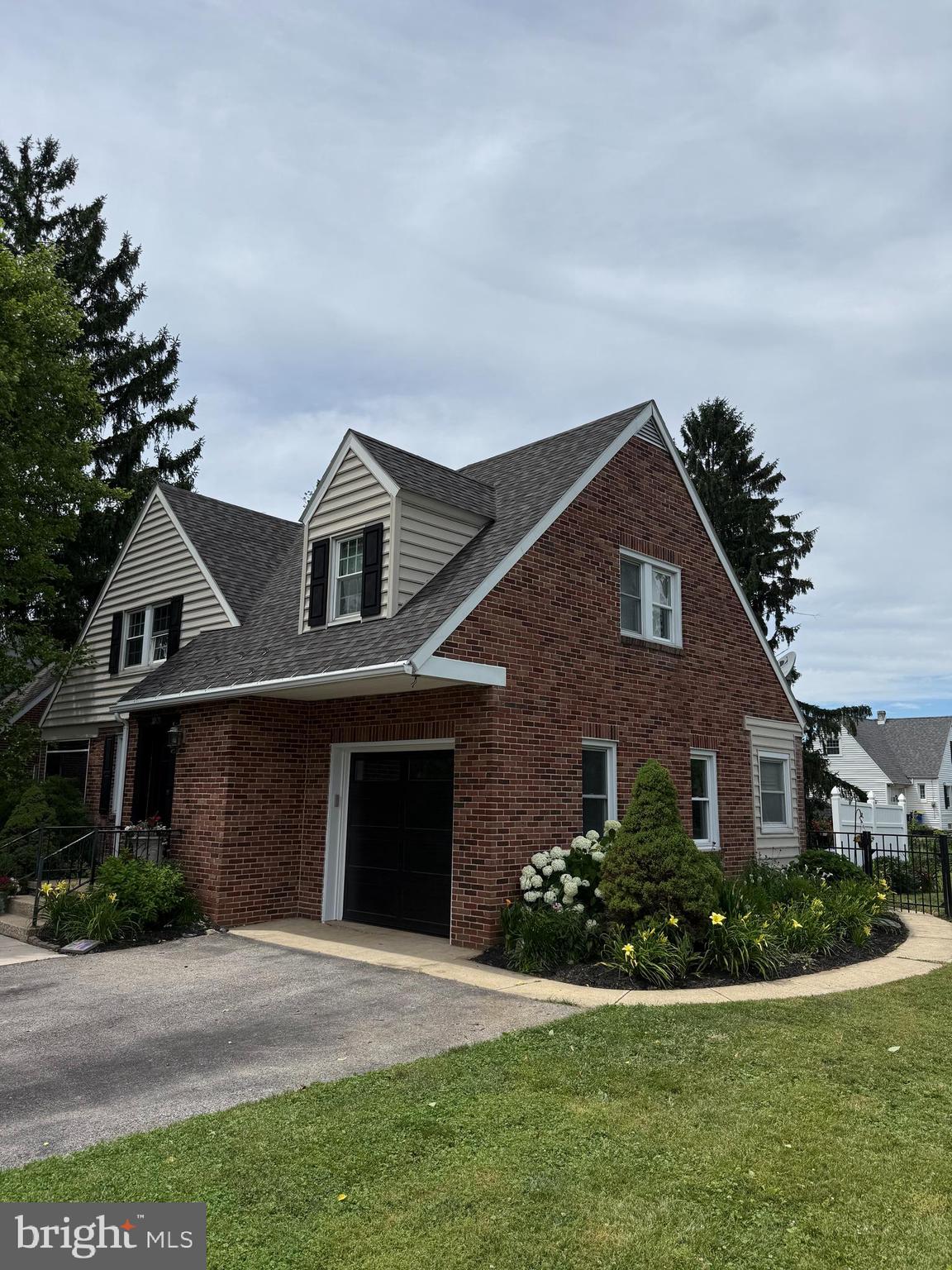 1073 SOUTHERN ROAD
