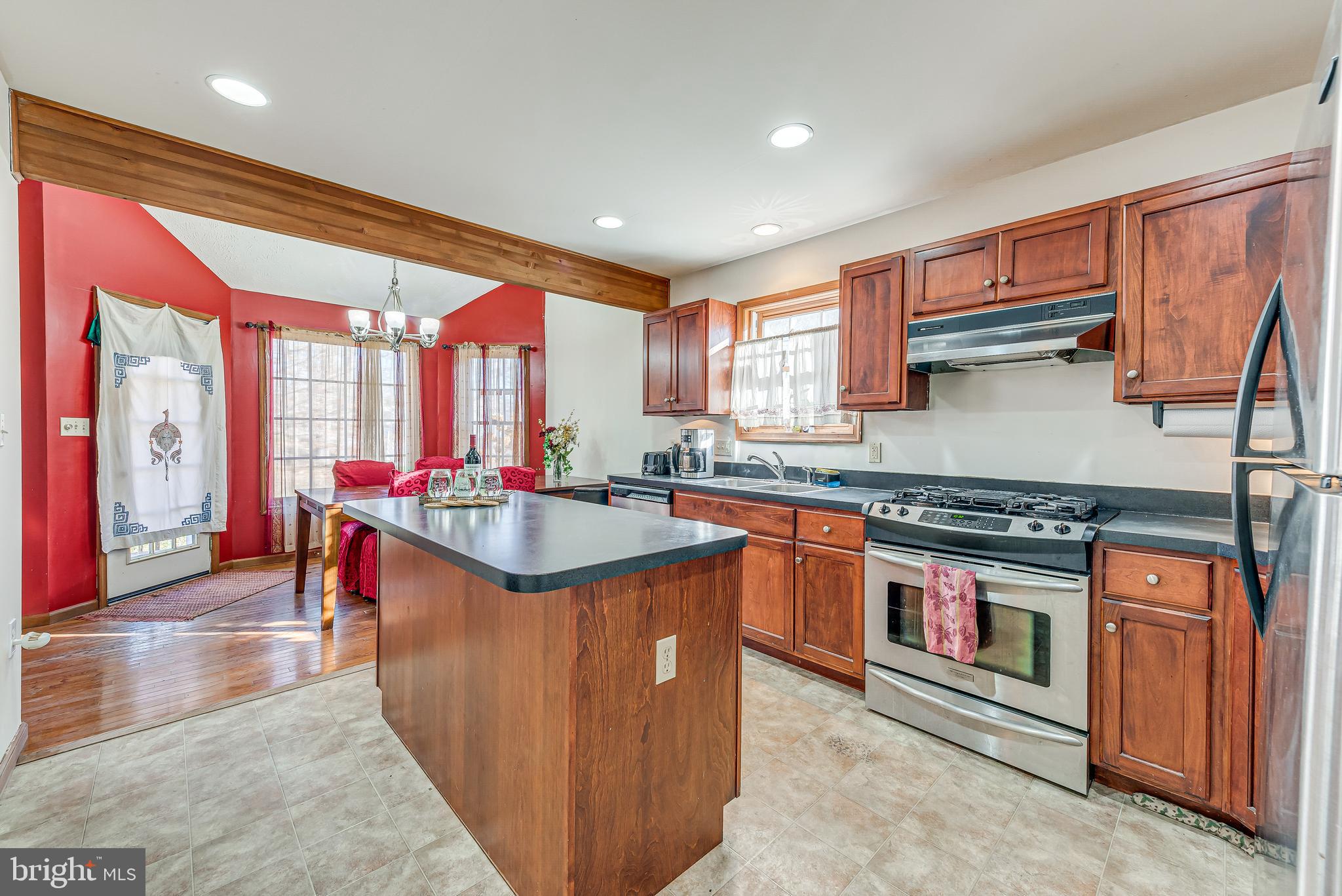 POCONO FARMS EAST - Residential