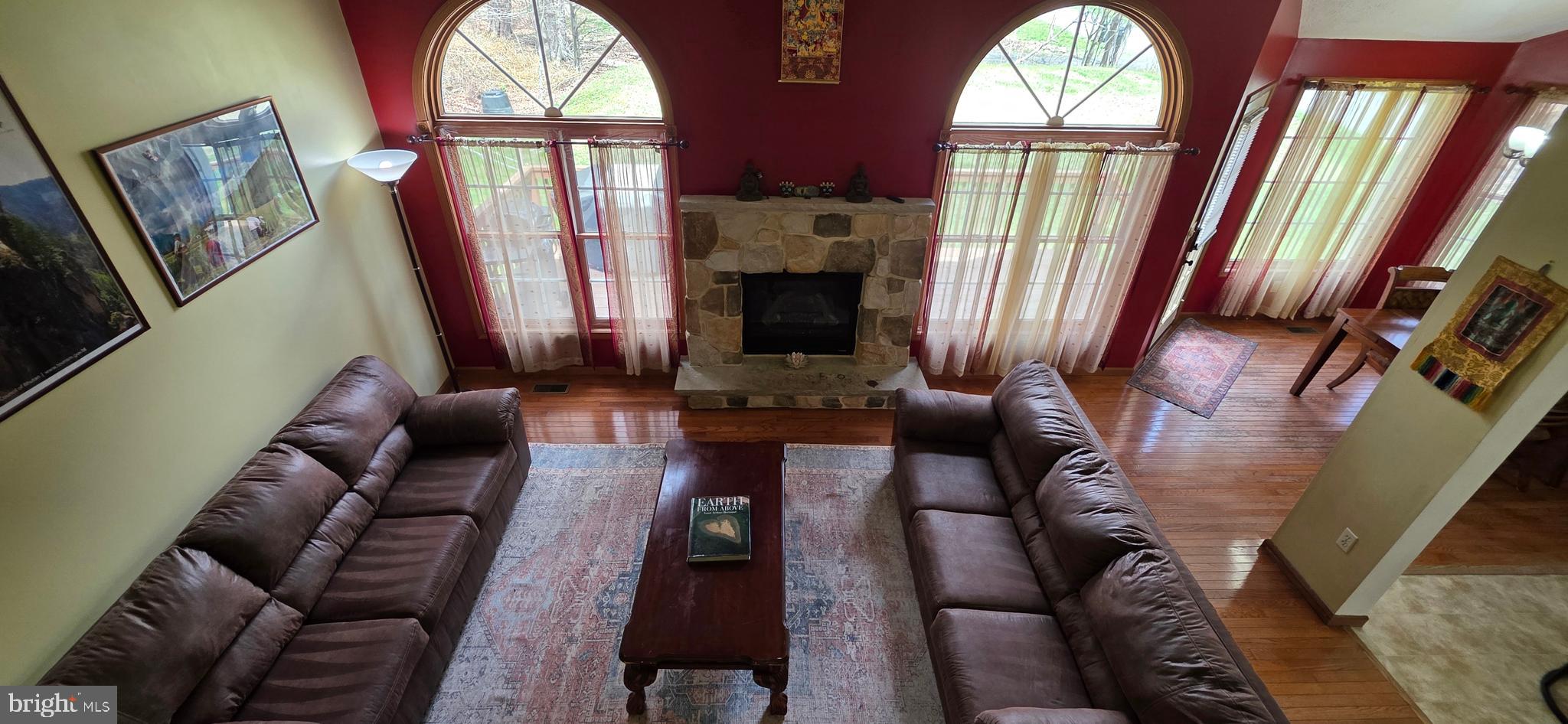 POCONO FARMS EAST - Residential