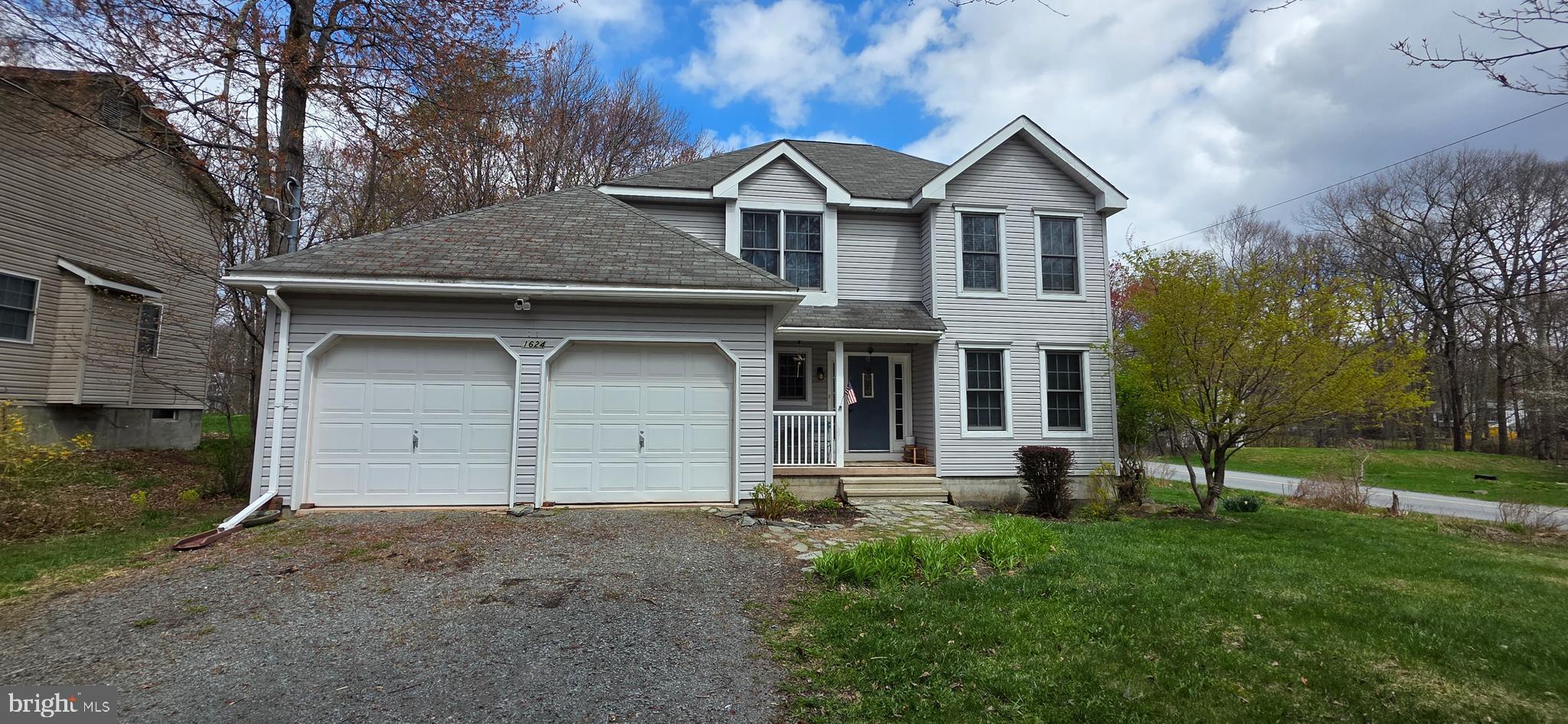 POCONO FARMS EAST - Residential