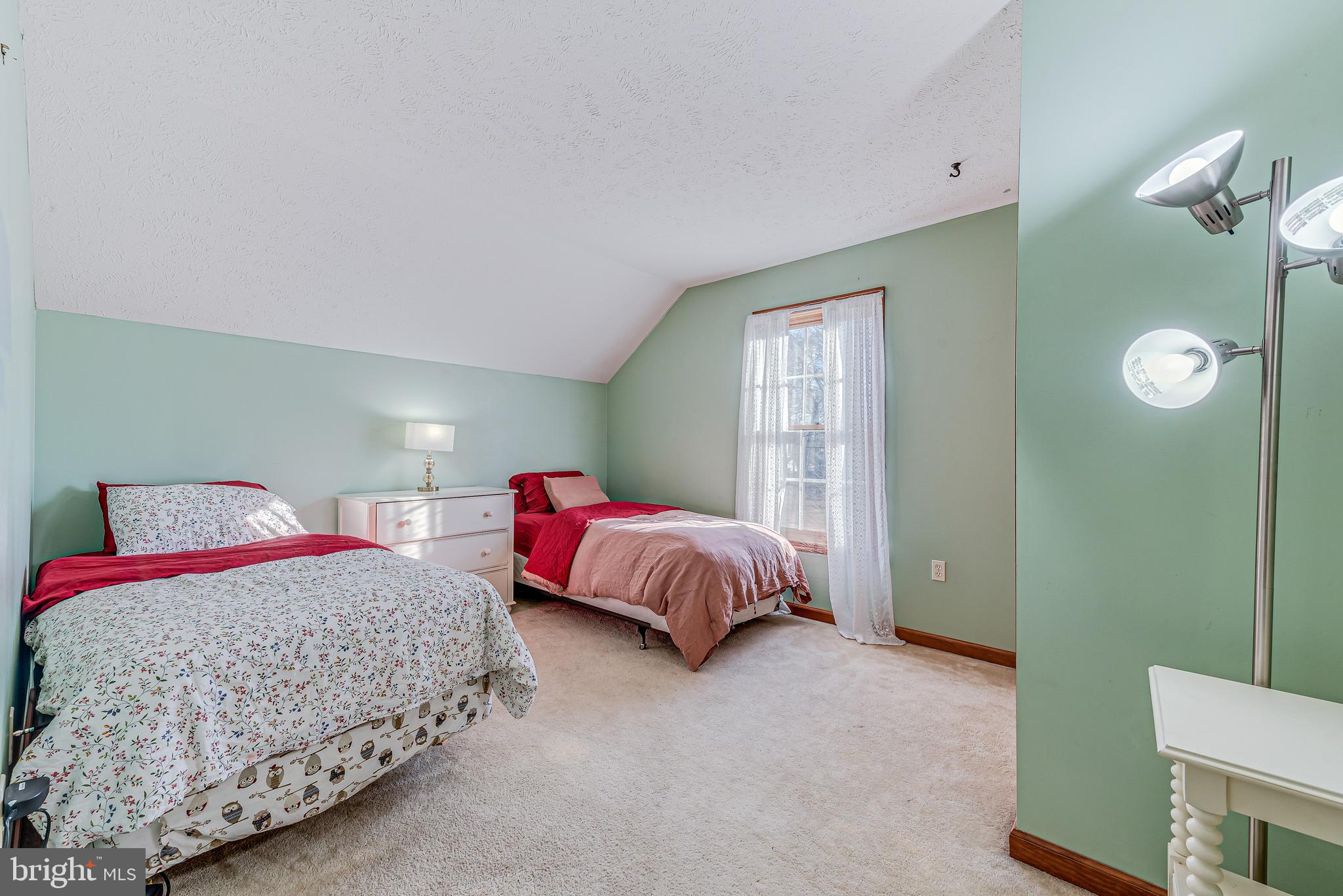 POCONO FARMS EAST - Residential