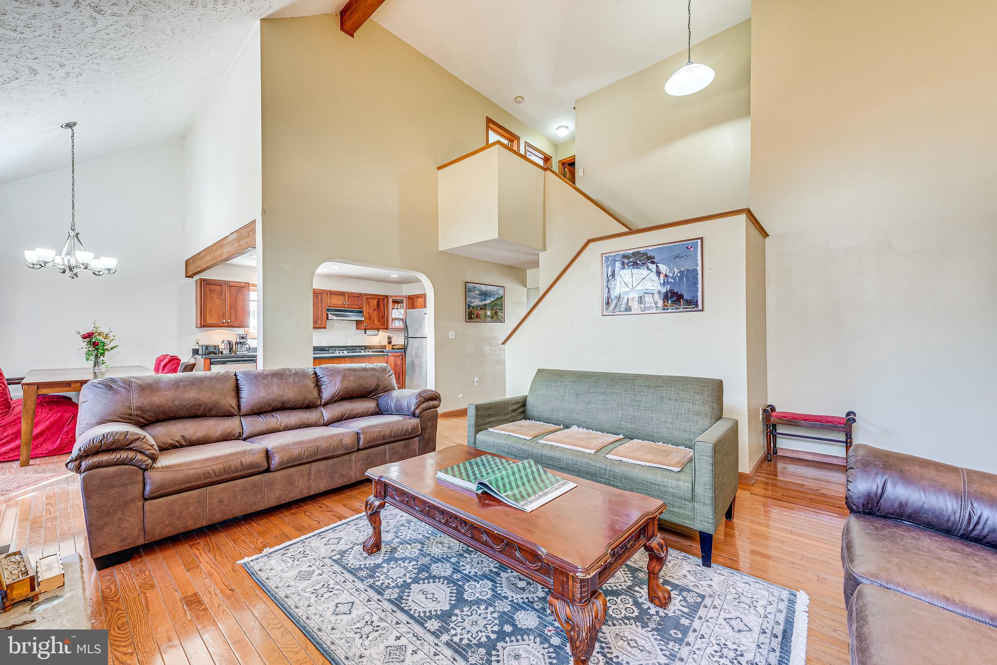 POCONO FARMS EAST - Residential