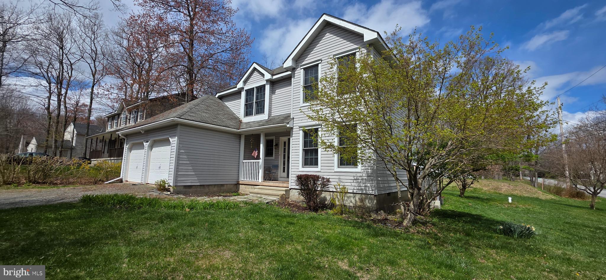 POCONO FARMS EAST - Residential
