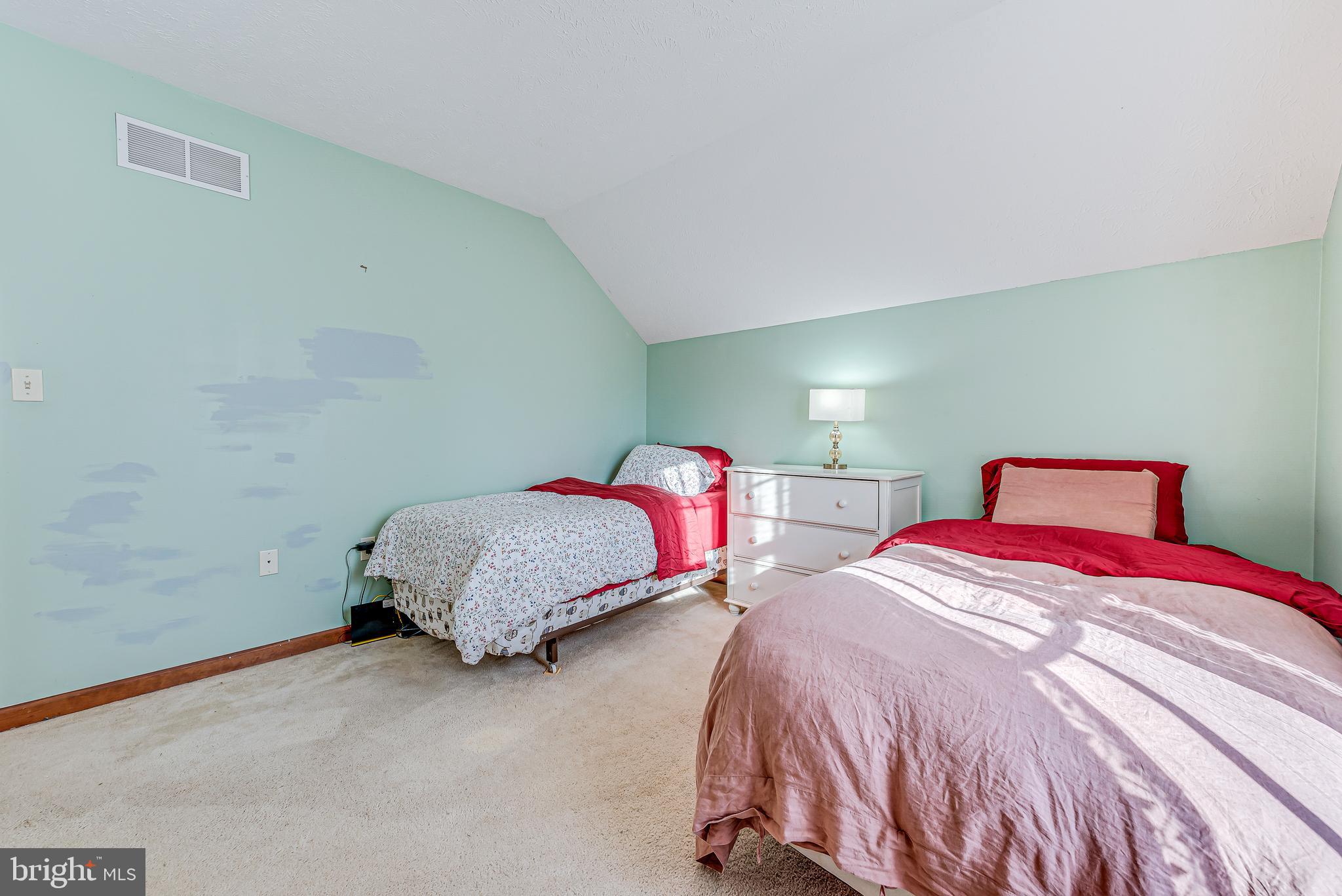 POCONO FARMS EAST - Residential