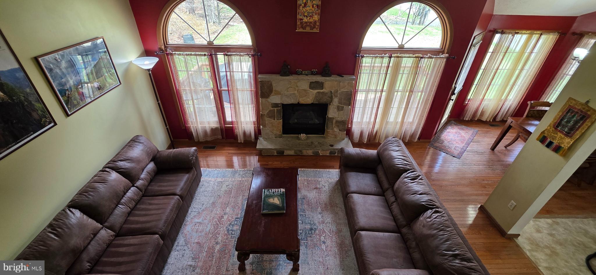 POCONO FARMS EAST - Residential