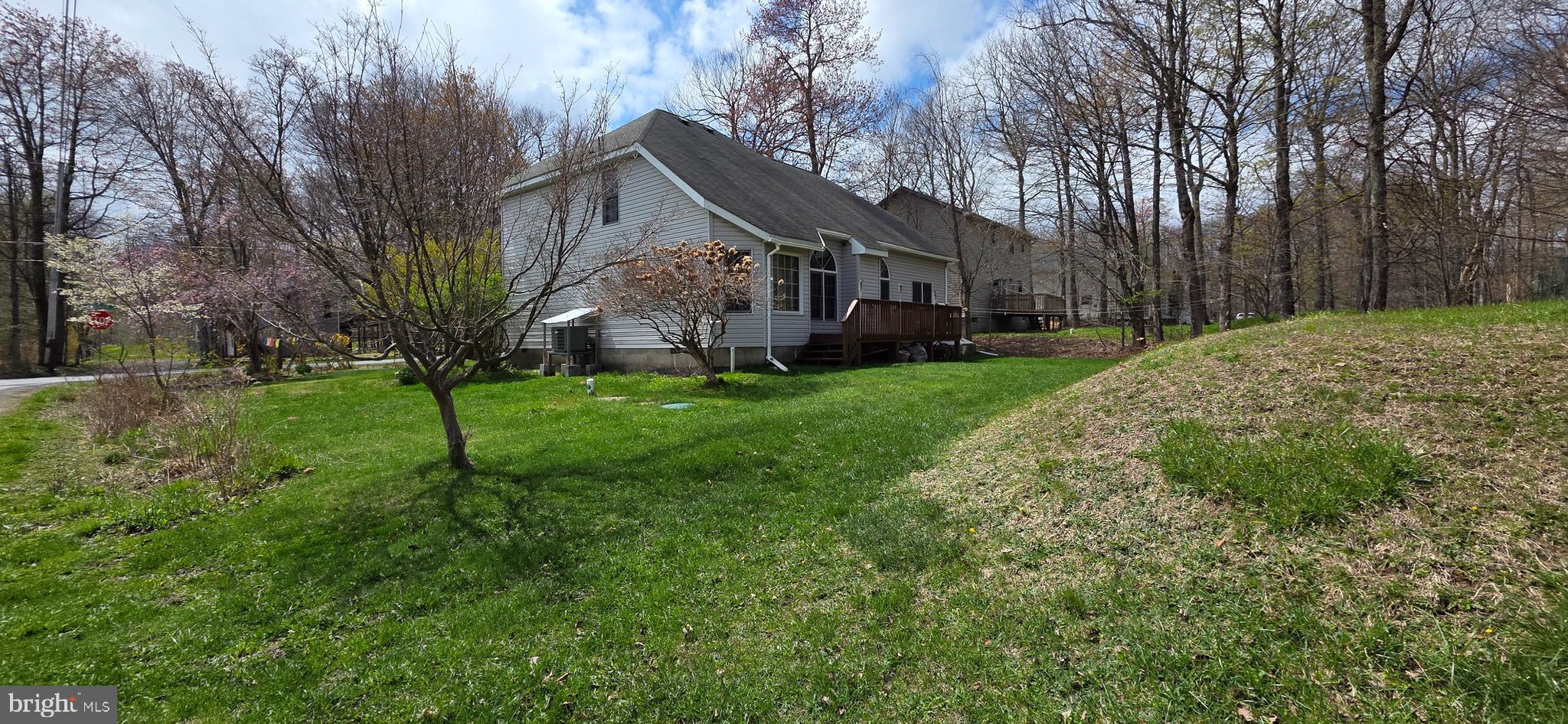 POCONO FARMS EAST - Residential