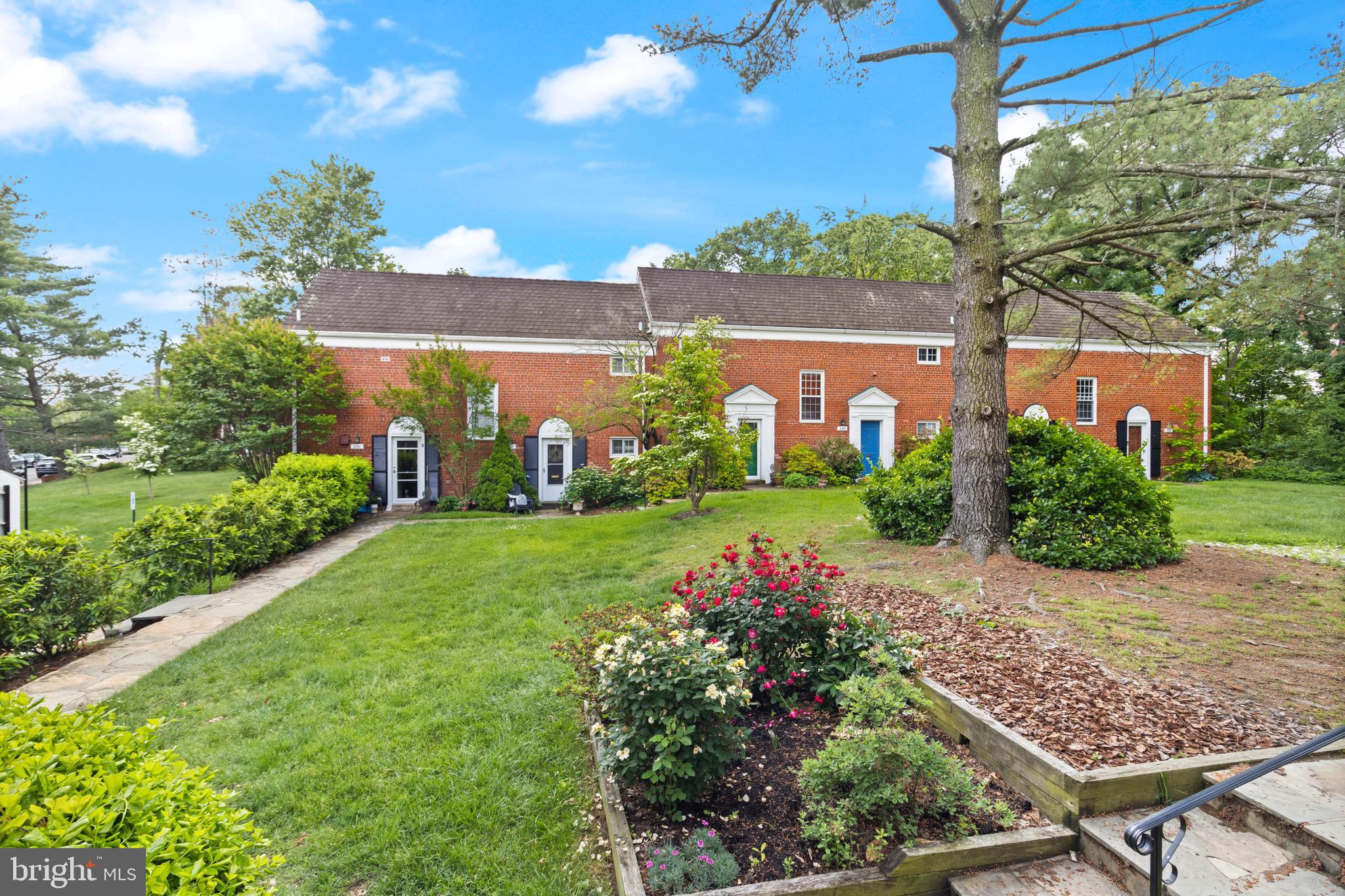 3282 MARTHA CUSTIS DRIVE