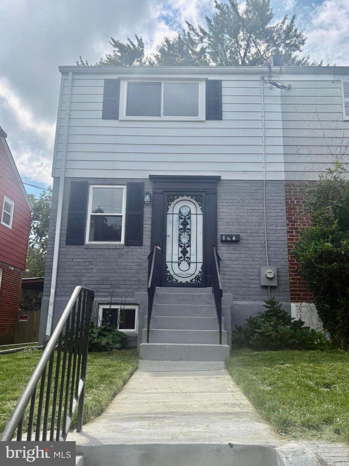 164 ELMIRA STREET SW