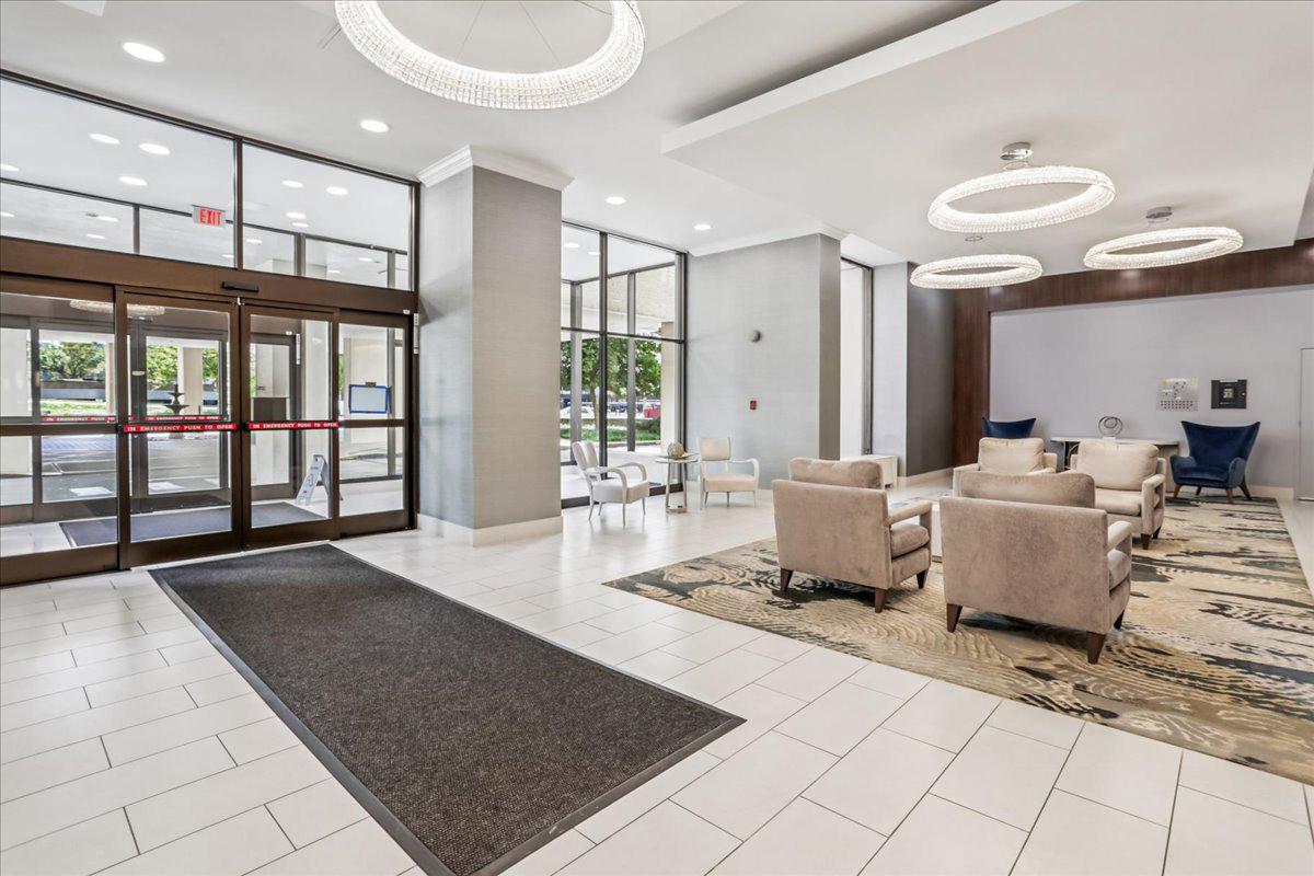 CHEVY CHASE VILLAGE - Residential
