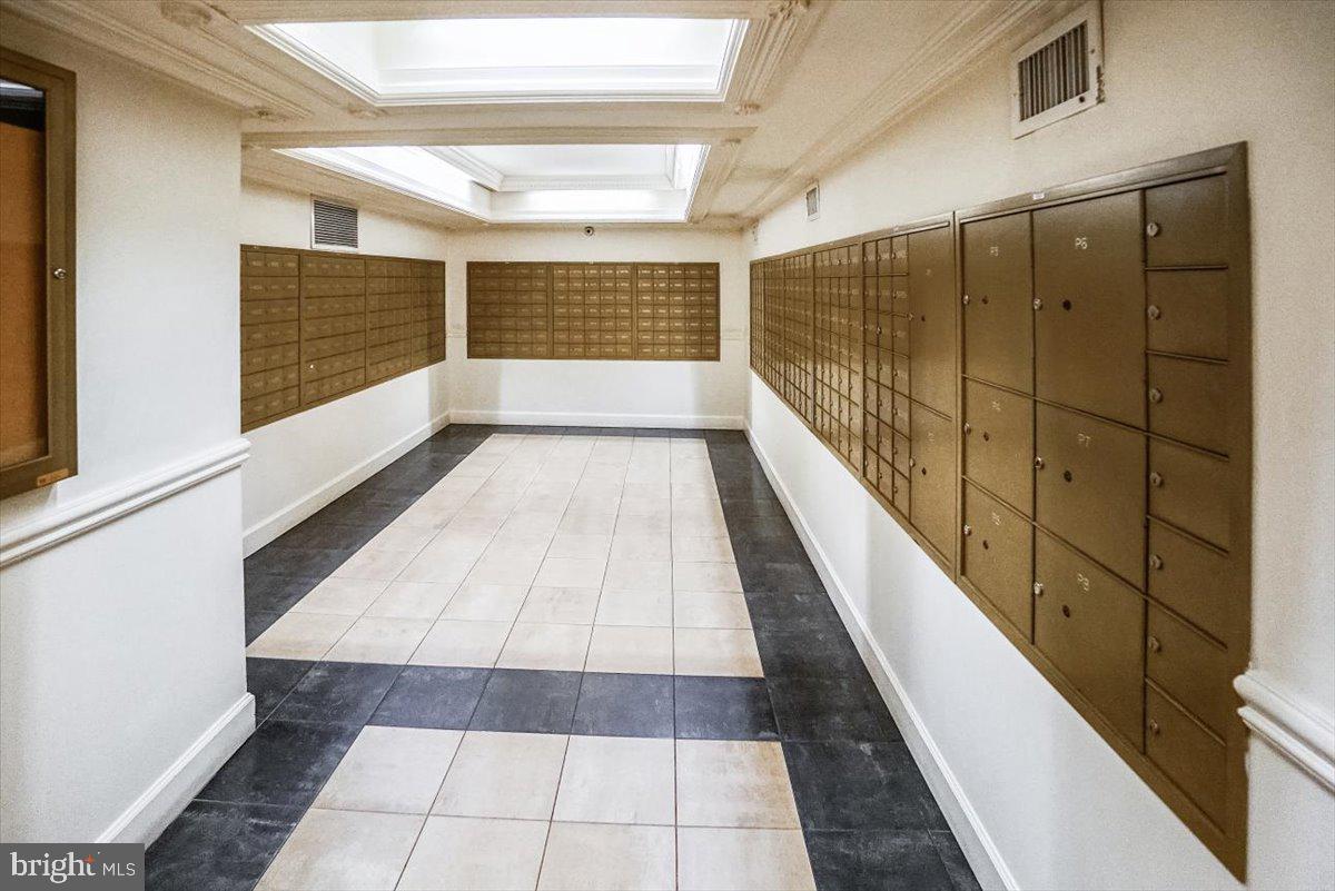 CHEVY CHASE VILLAGE - Residential