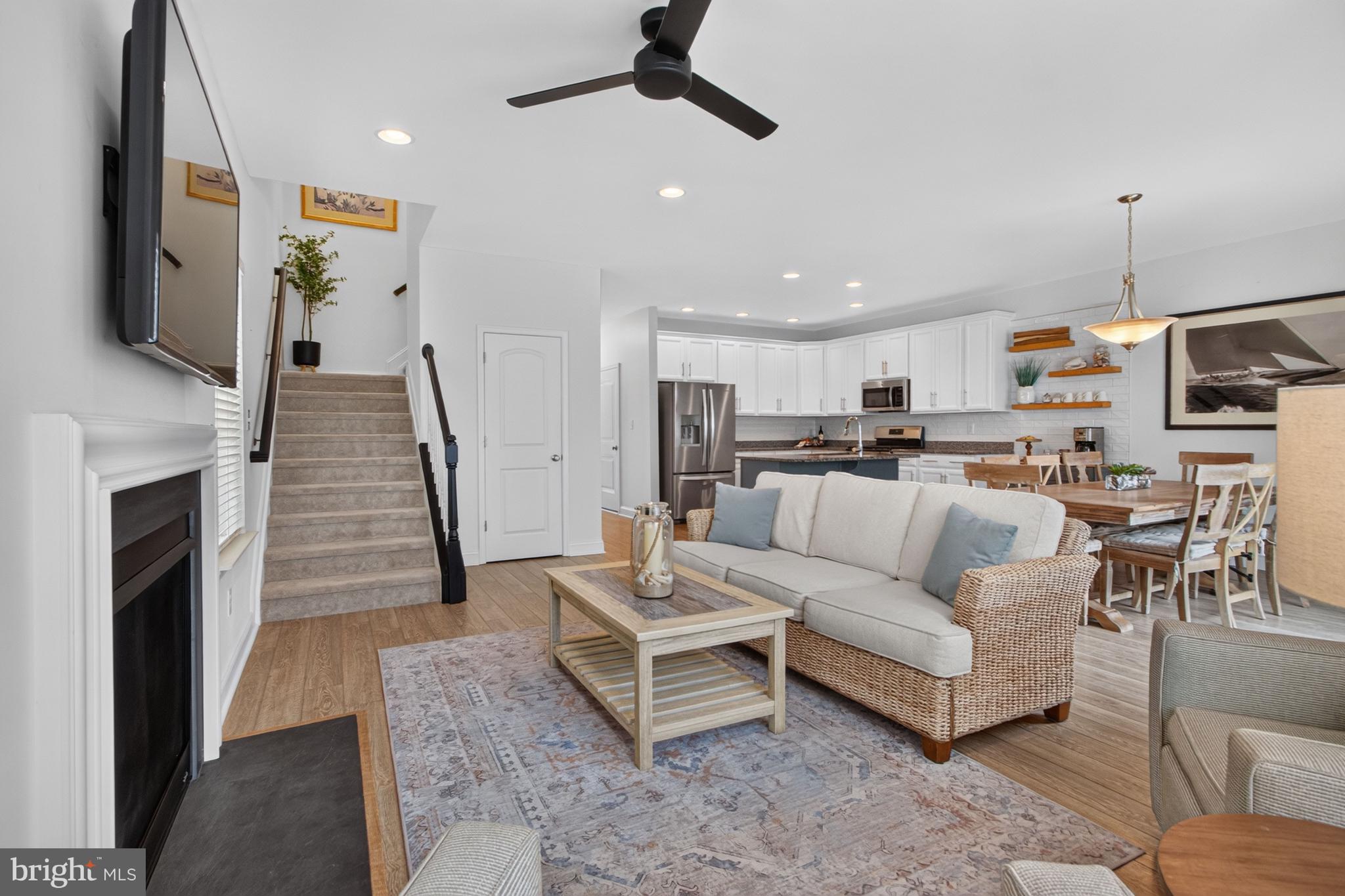 19363 COPPER DRIVE N 70B