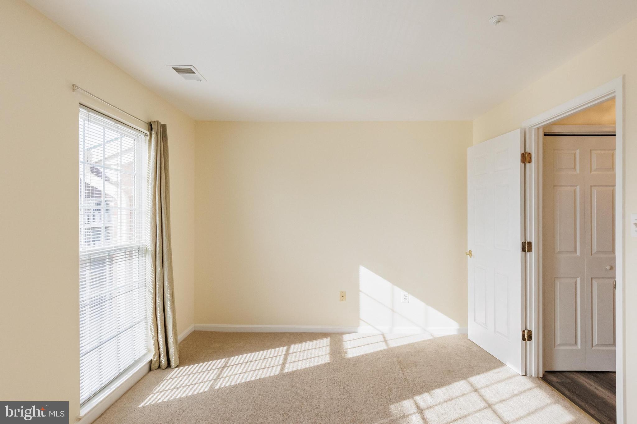 WHITTIER ECHO GLEN - Residential