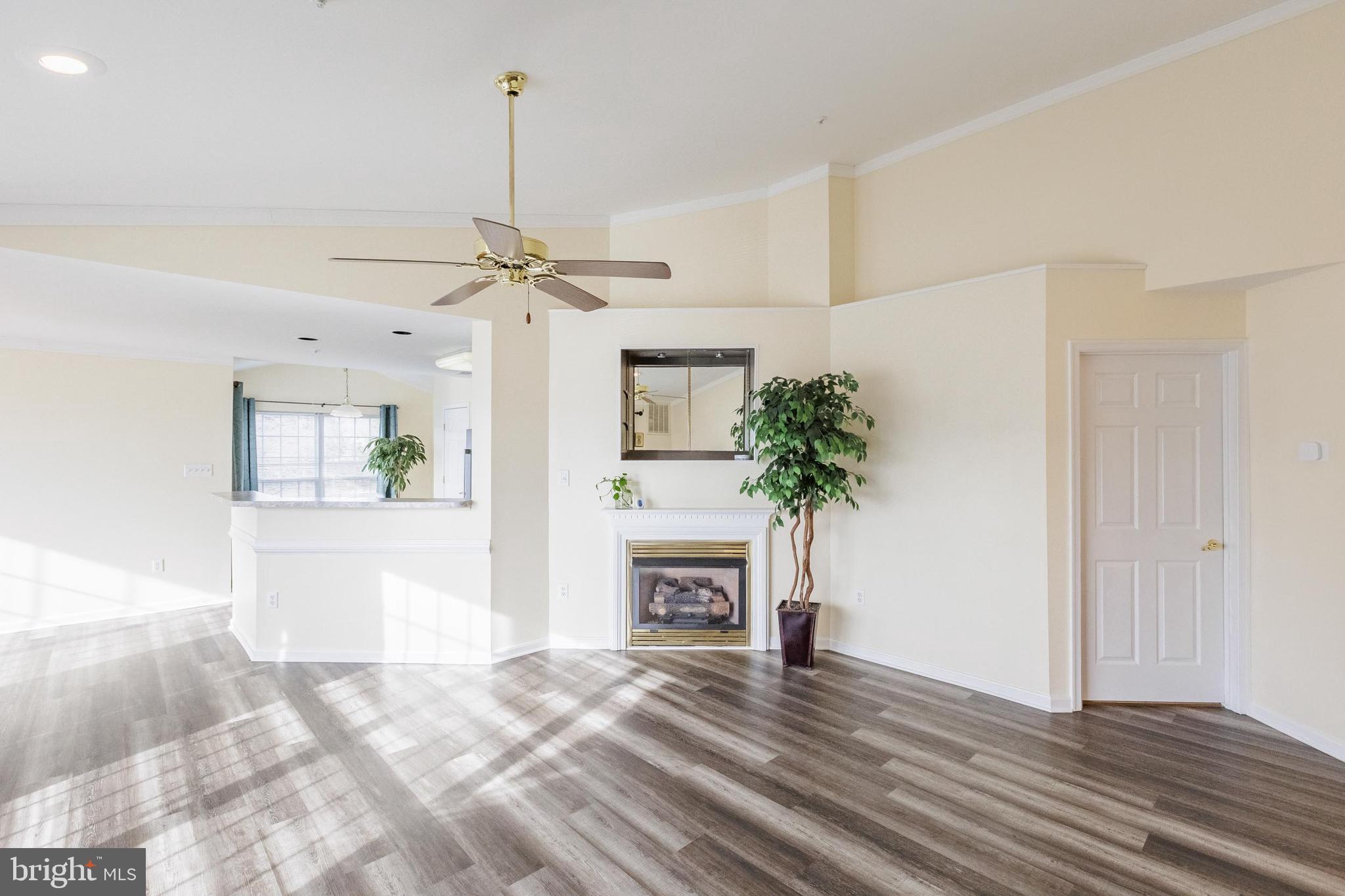 WHITTIER ECHO GLEN - Residential