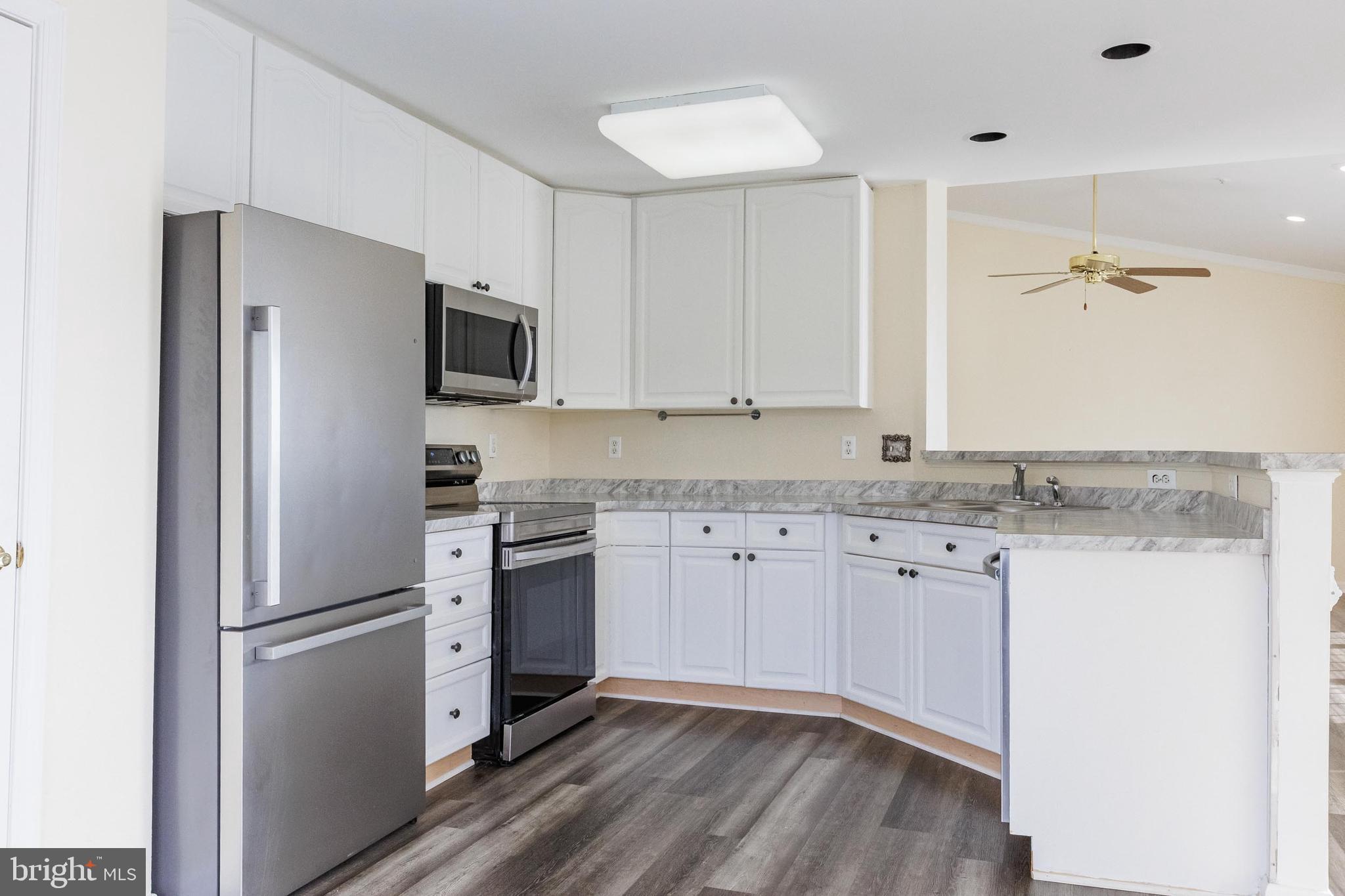 WHITTIER ECHO GLEN - Residential