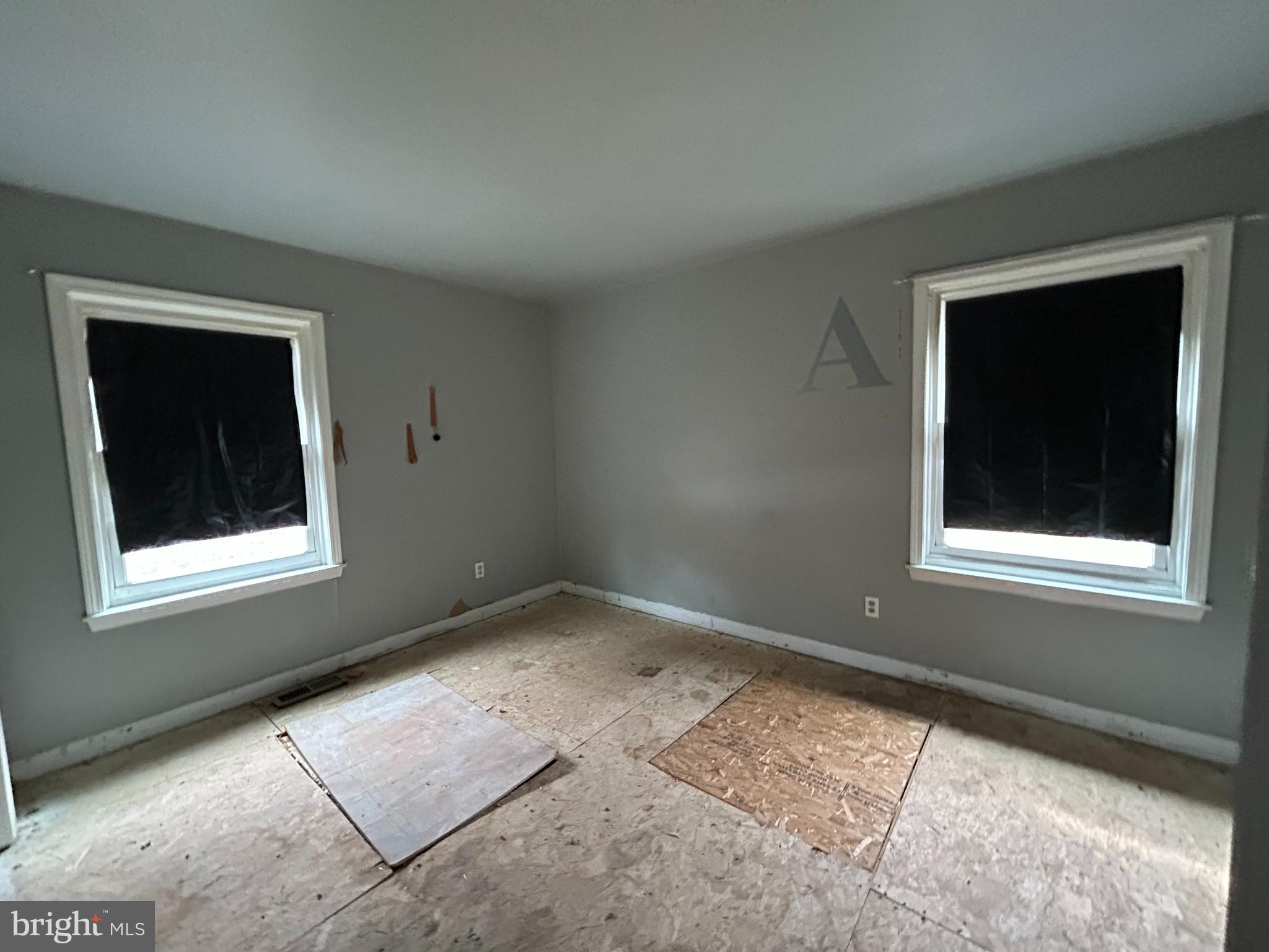 VENICE ASHBY - Residential