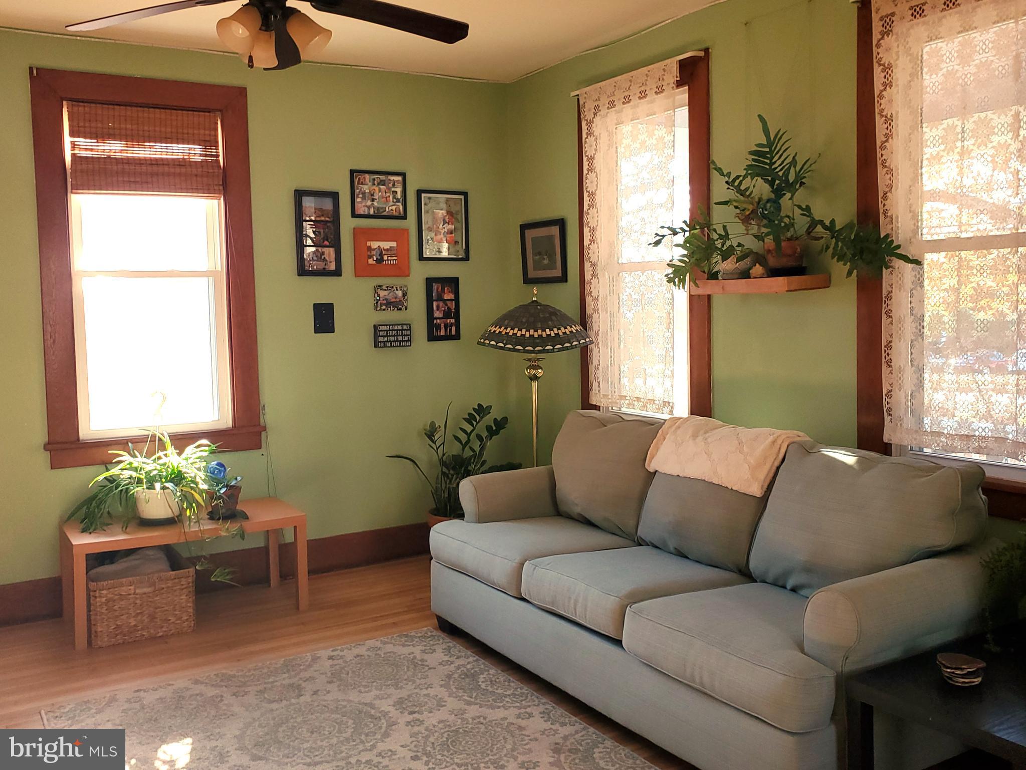 PERRYVILLE - Residential