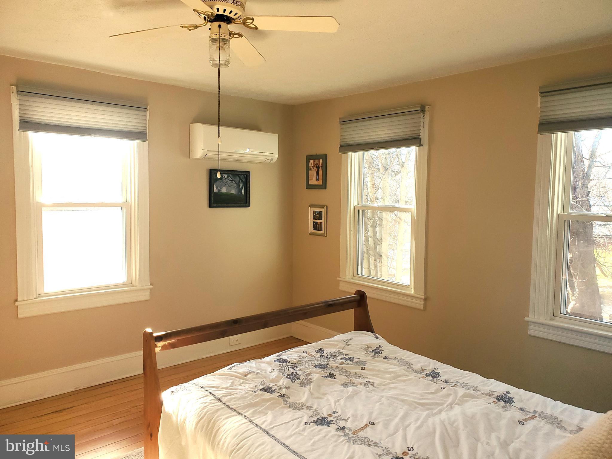 PERRYVILLE - Residential