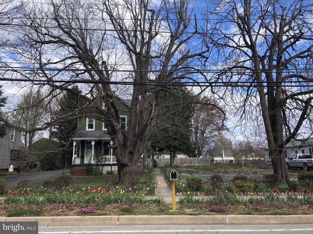 PERRYVILLE - Residential