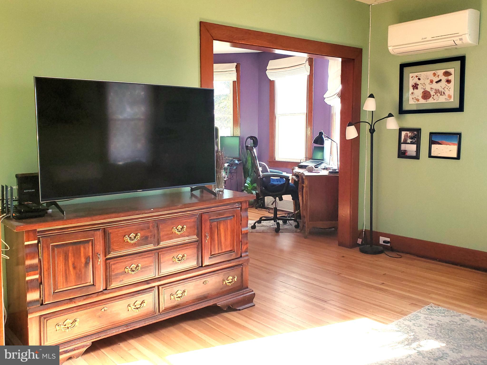 PERRYVILLE - Residential