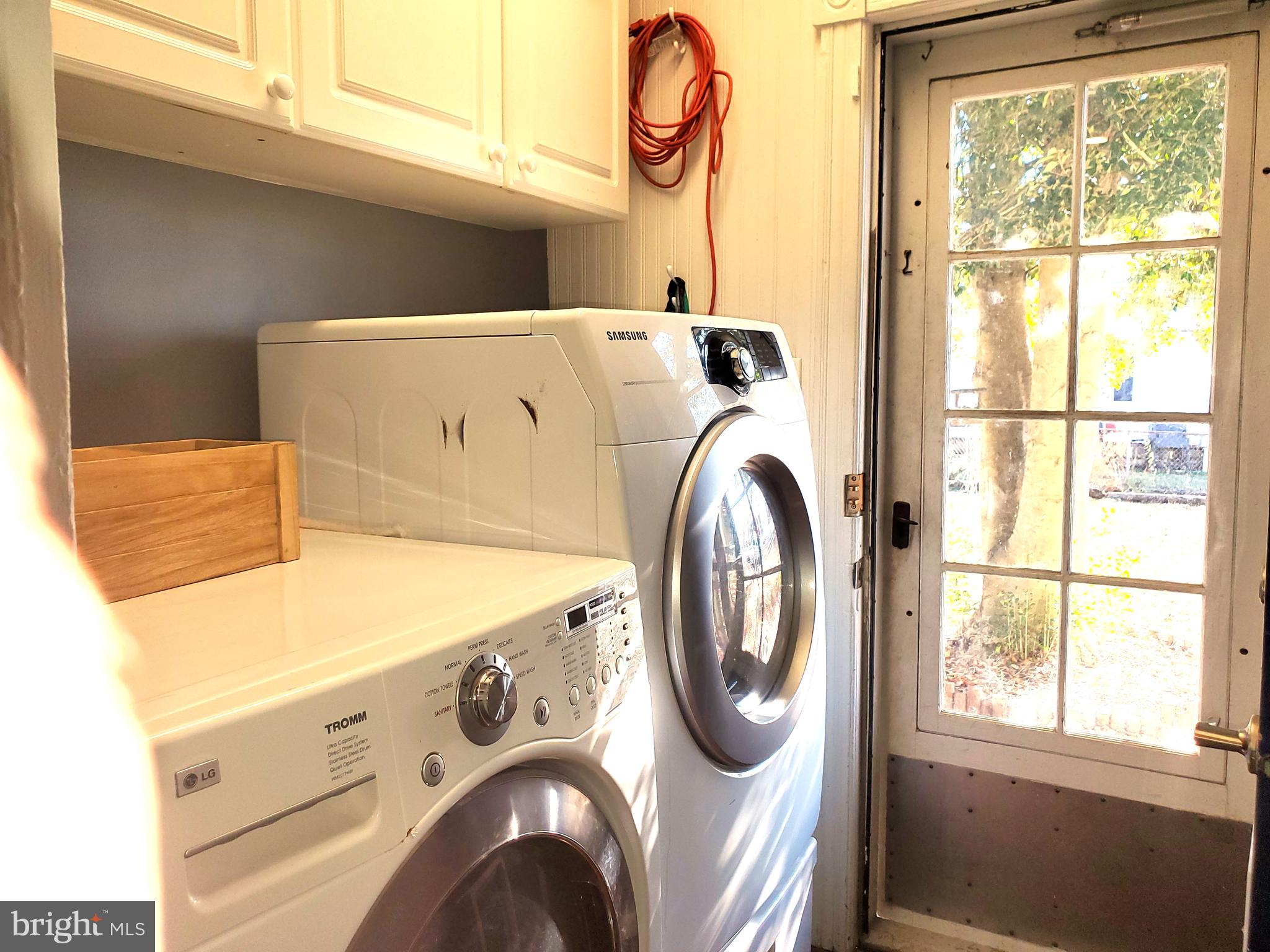 PERRYVILLE - Residential