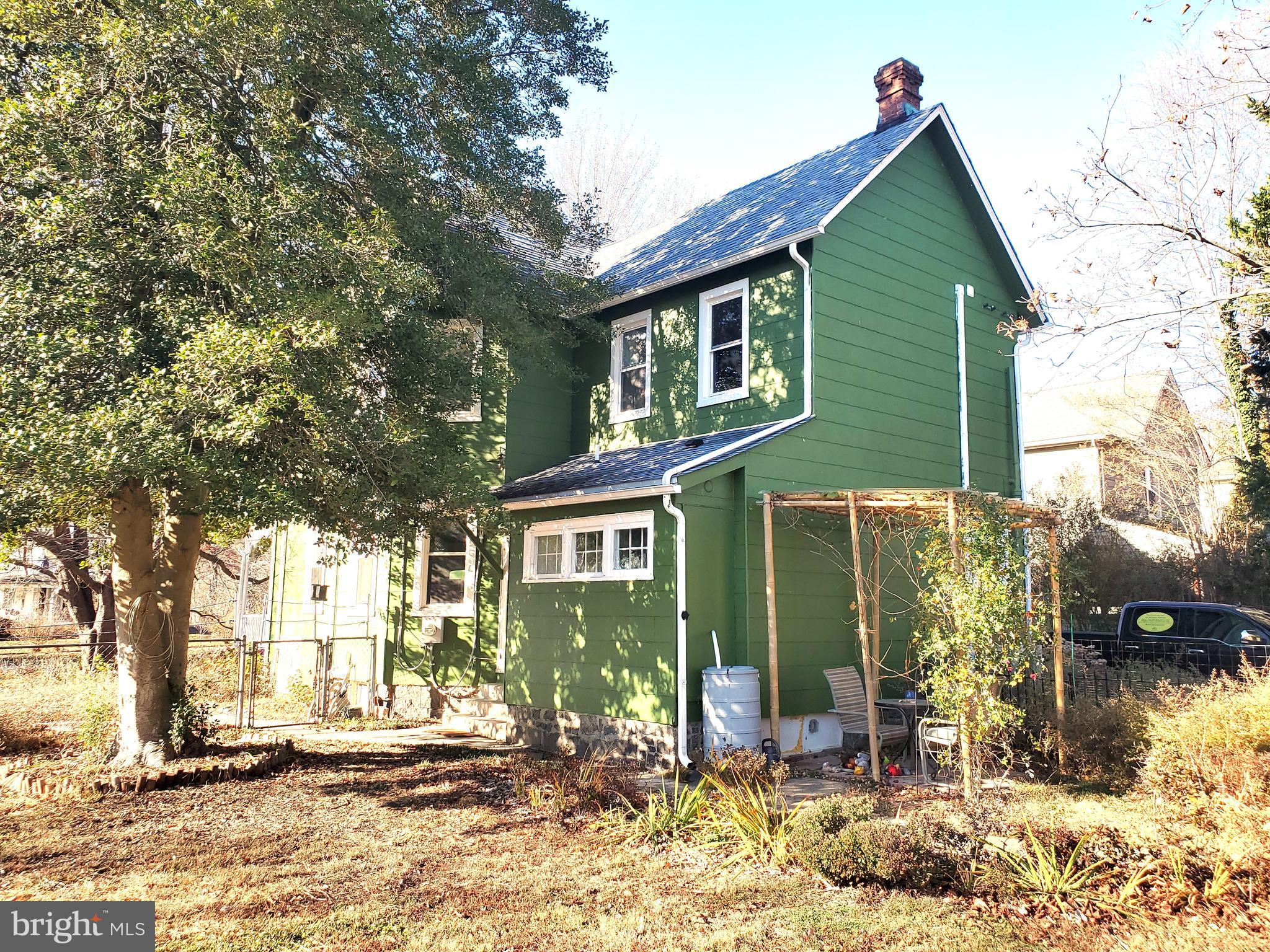 PERRYVILLE - Residential