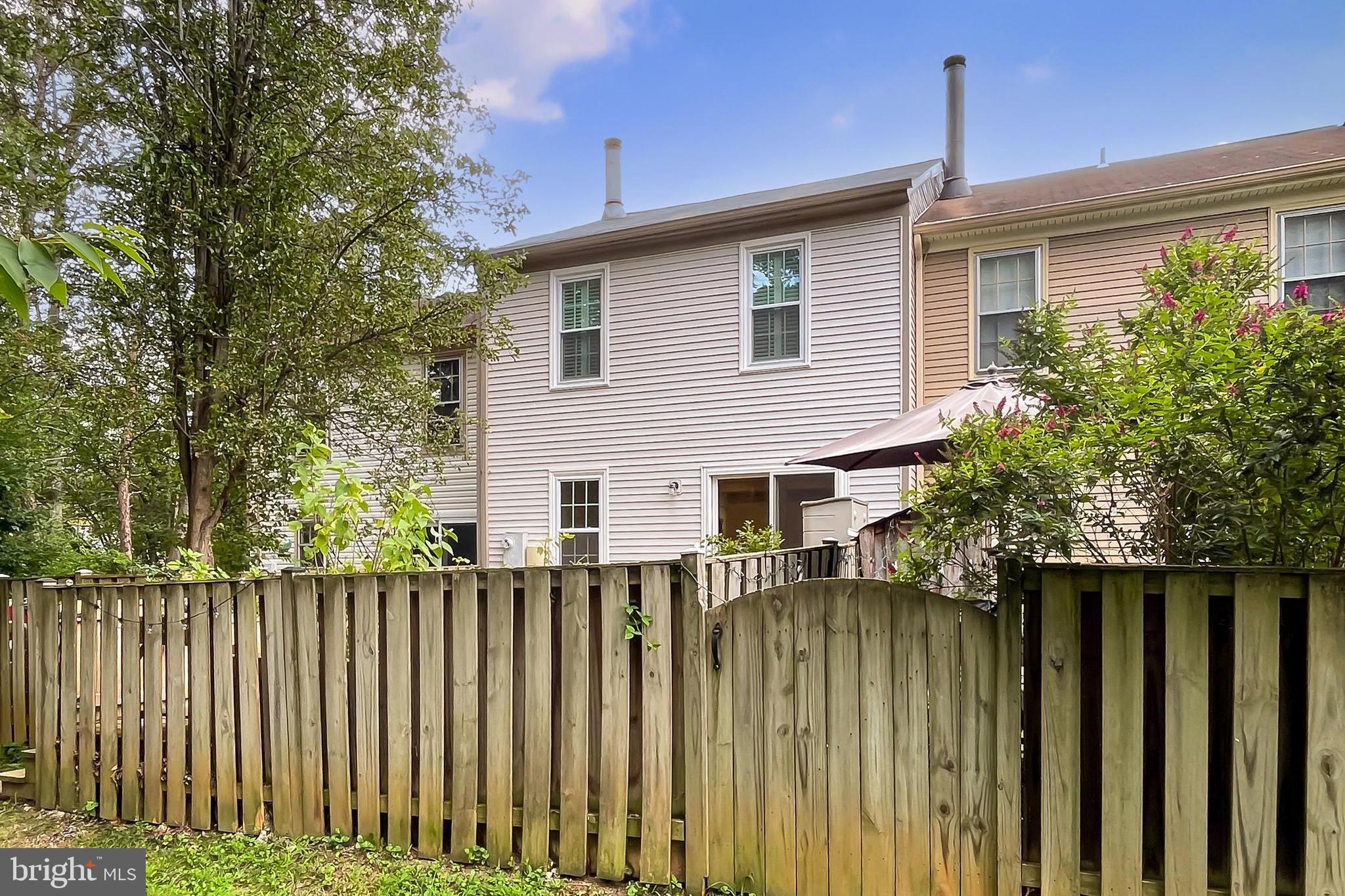 COLONY PARK - Residential