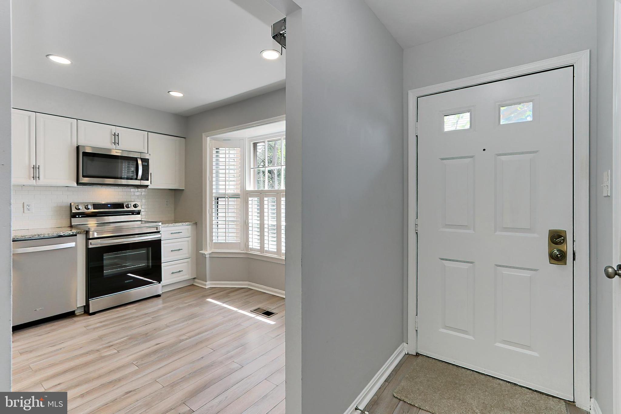 COLONY PARK - Residential