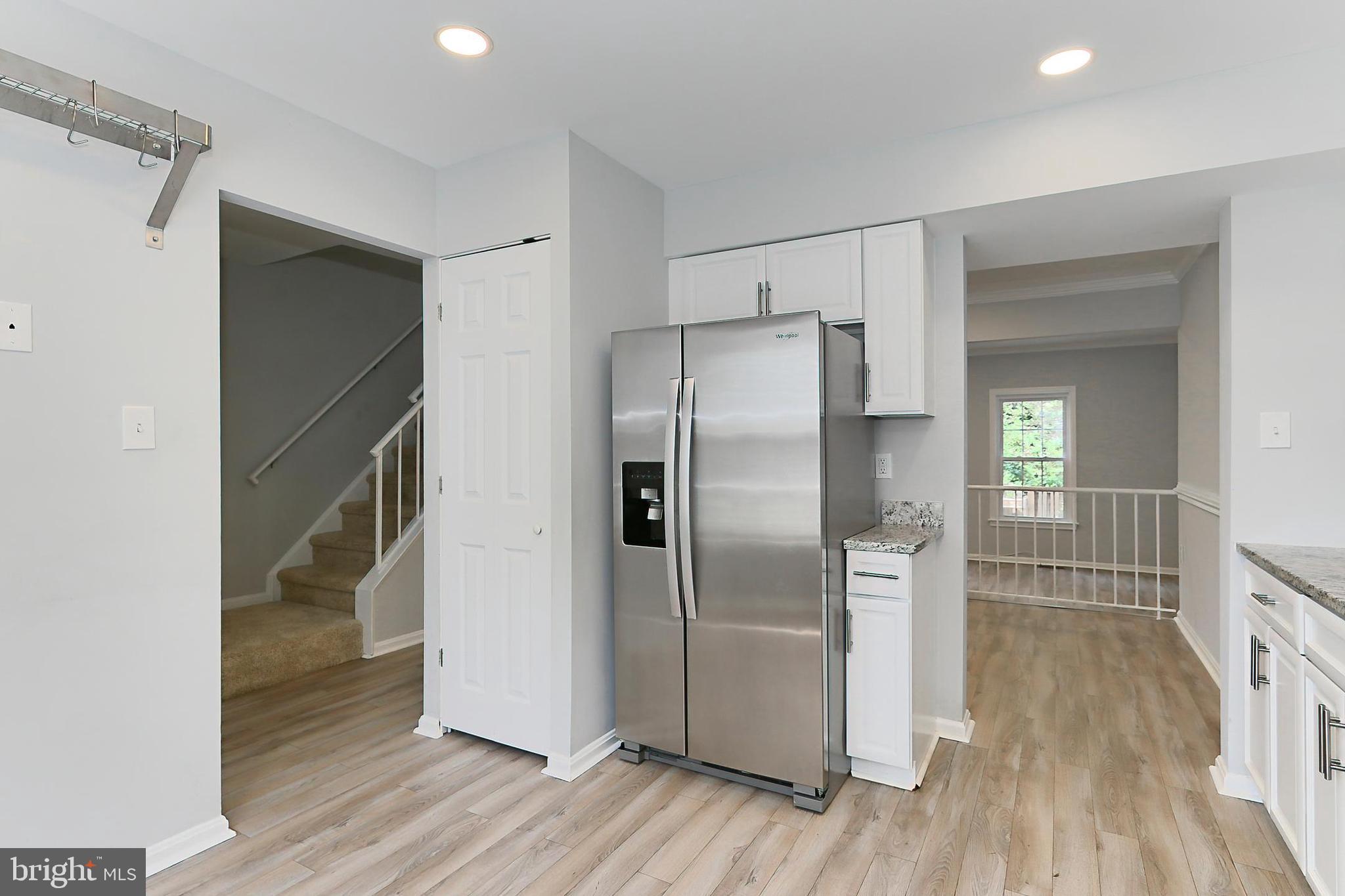 COLONY PARK - Residential