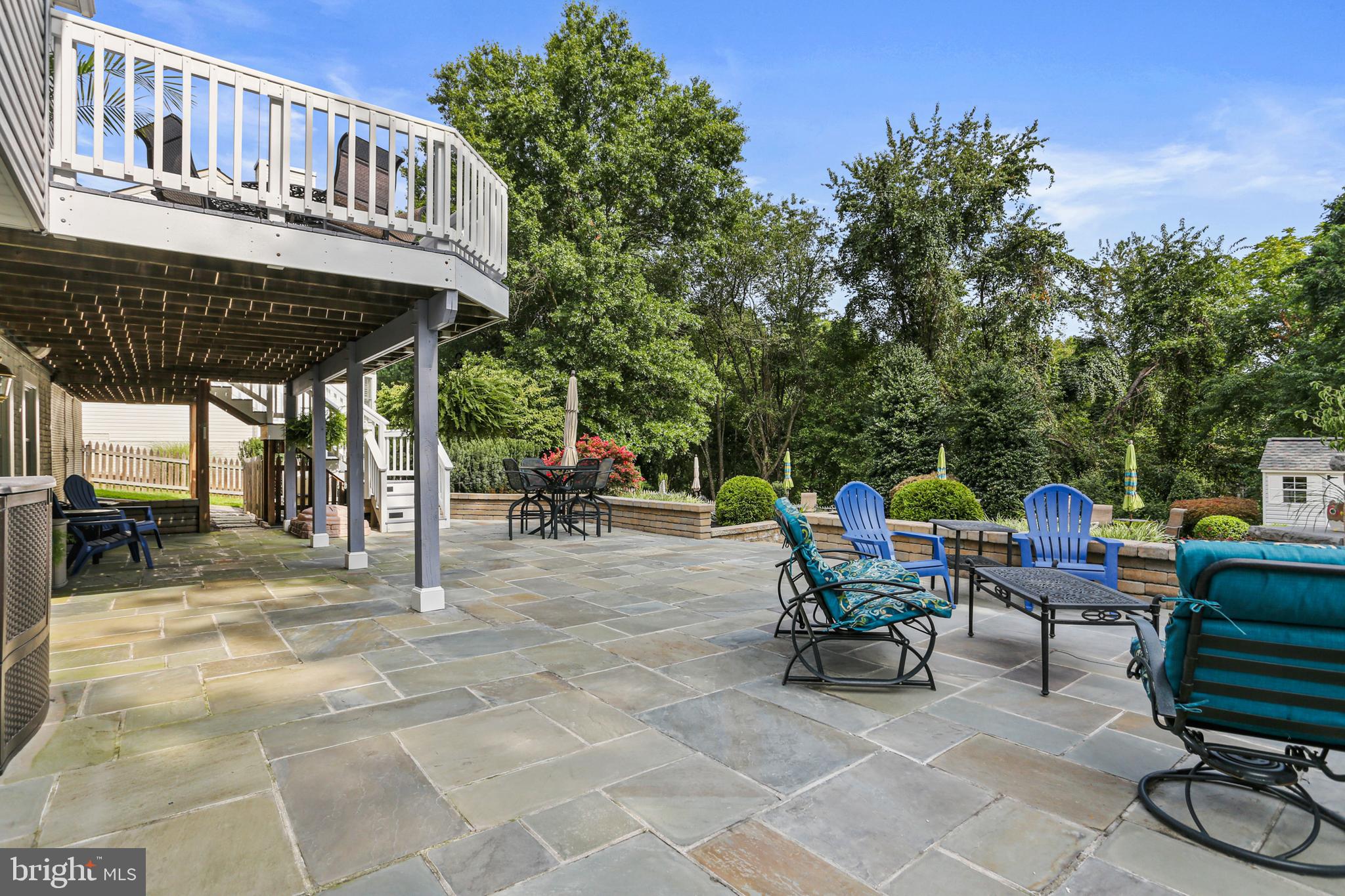 VILLAGE OF RIVER HILL - Residential