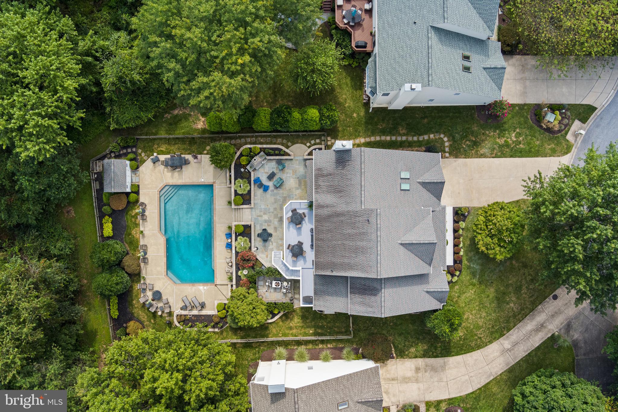 VILLAGE OF RIVER HILL - Residential