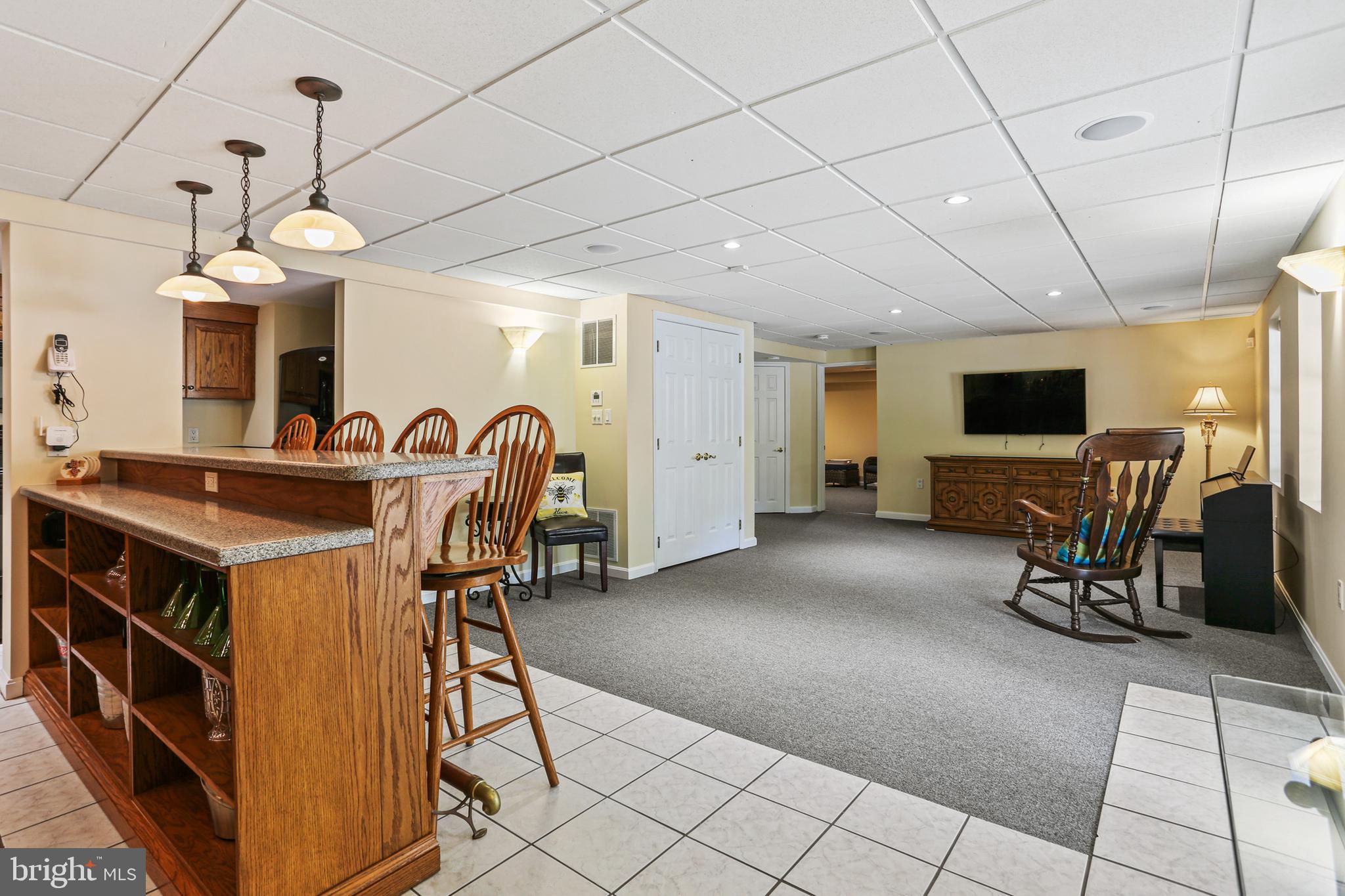 VILLAGE OF RIVER HILL - Residential