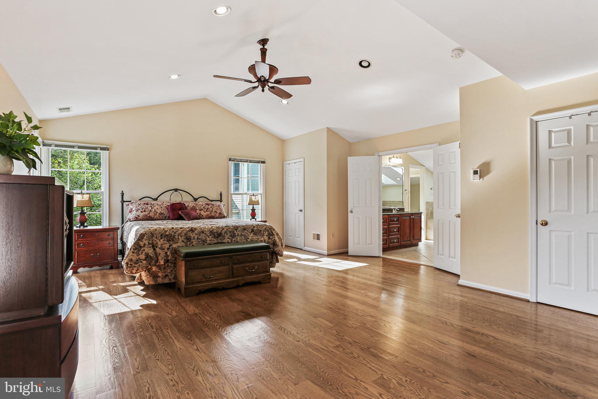 VILLAGE OF RIVER HILL - Residential